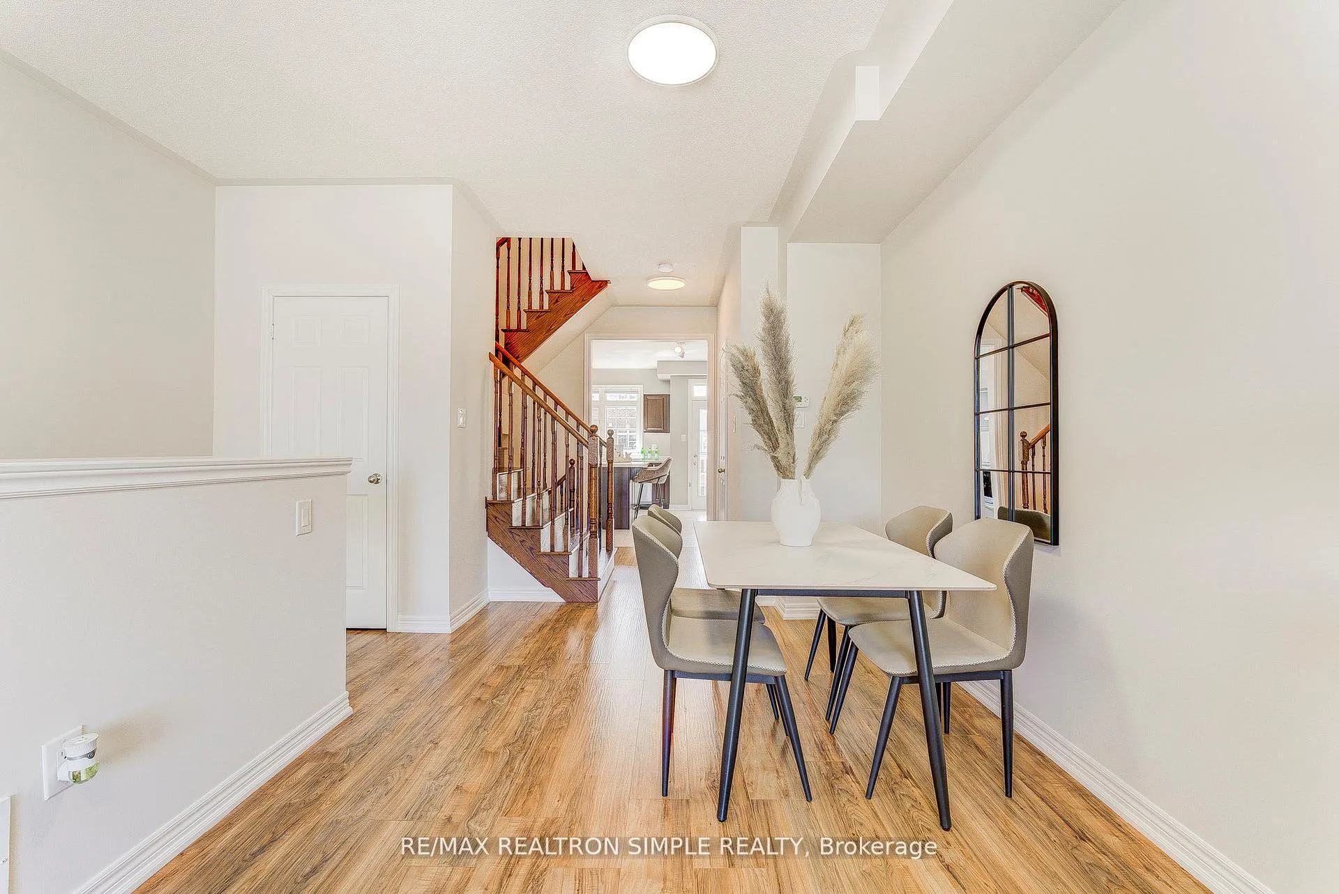 Photo 10 of 304 Delray Drive, Markham, Greensborough — HOMEH