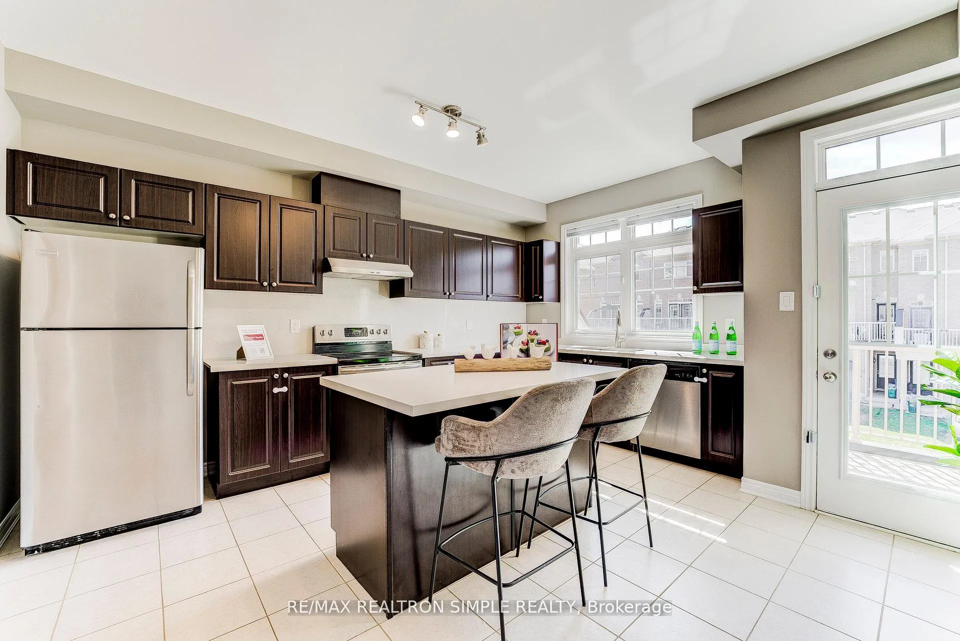 Photo 12 of 304 Delray Drive, Markham, Greensborough — HOMEH