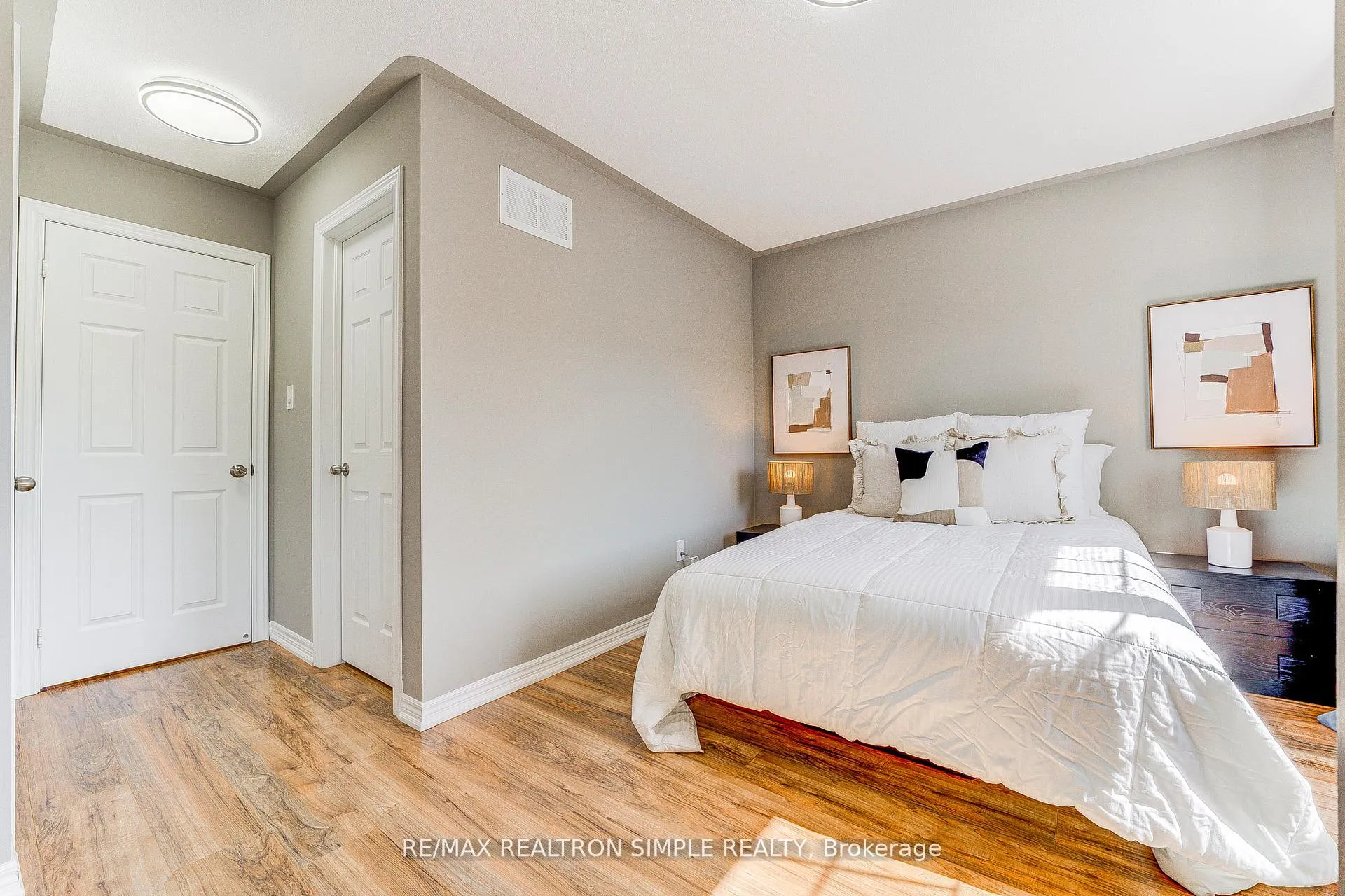 Photo 20 of 304 Delray Drive, Markham, Greensborough — HOMEH