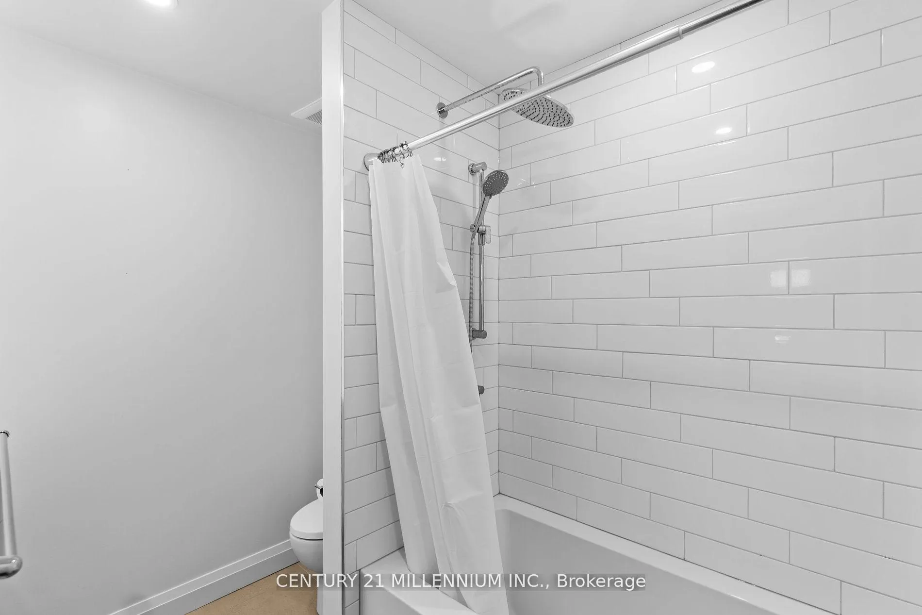Photo 19 of 3 Fothergill Court, Whitby, Lynde Creek — HOMEH