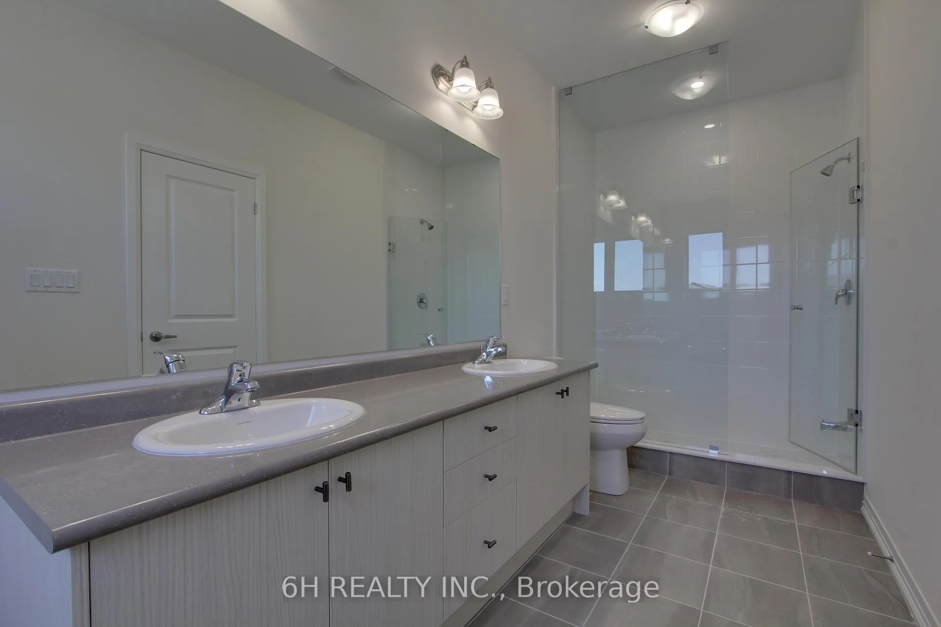 Photo 28 of 2610 Hibiscus Drive, Pickering, Rural Pickering — HOMEH