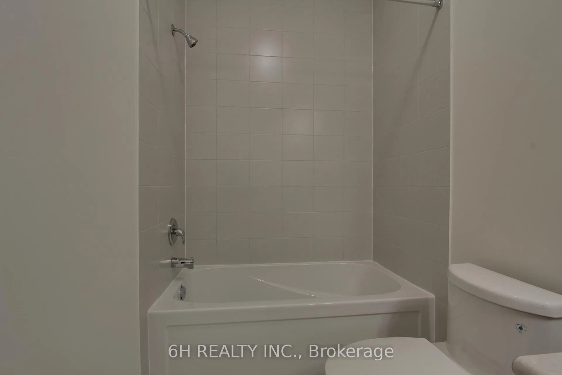 Photo 35 of 2610 Hibiscus Drive, Pickering, Rural Pickering — HOMEH
