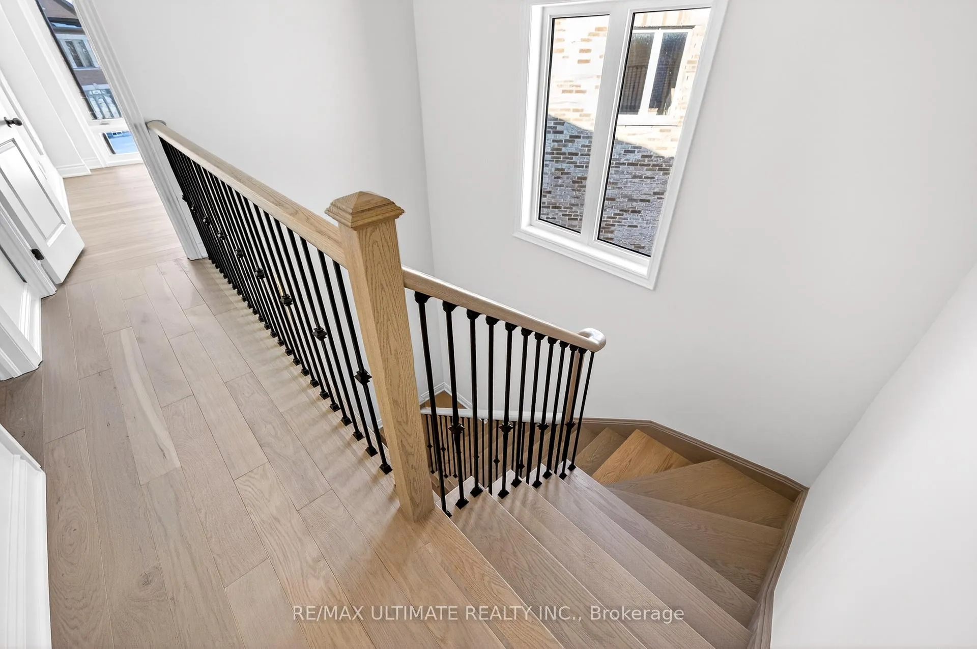 Photo 39 of 21 Fire King Drive, Whitby, Rural Whitby — HOMEH