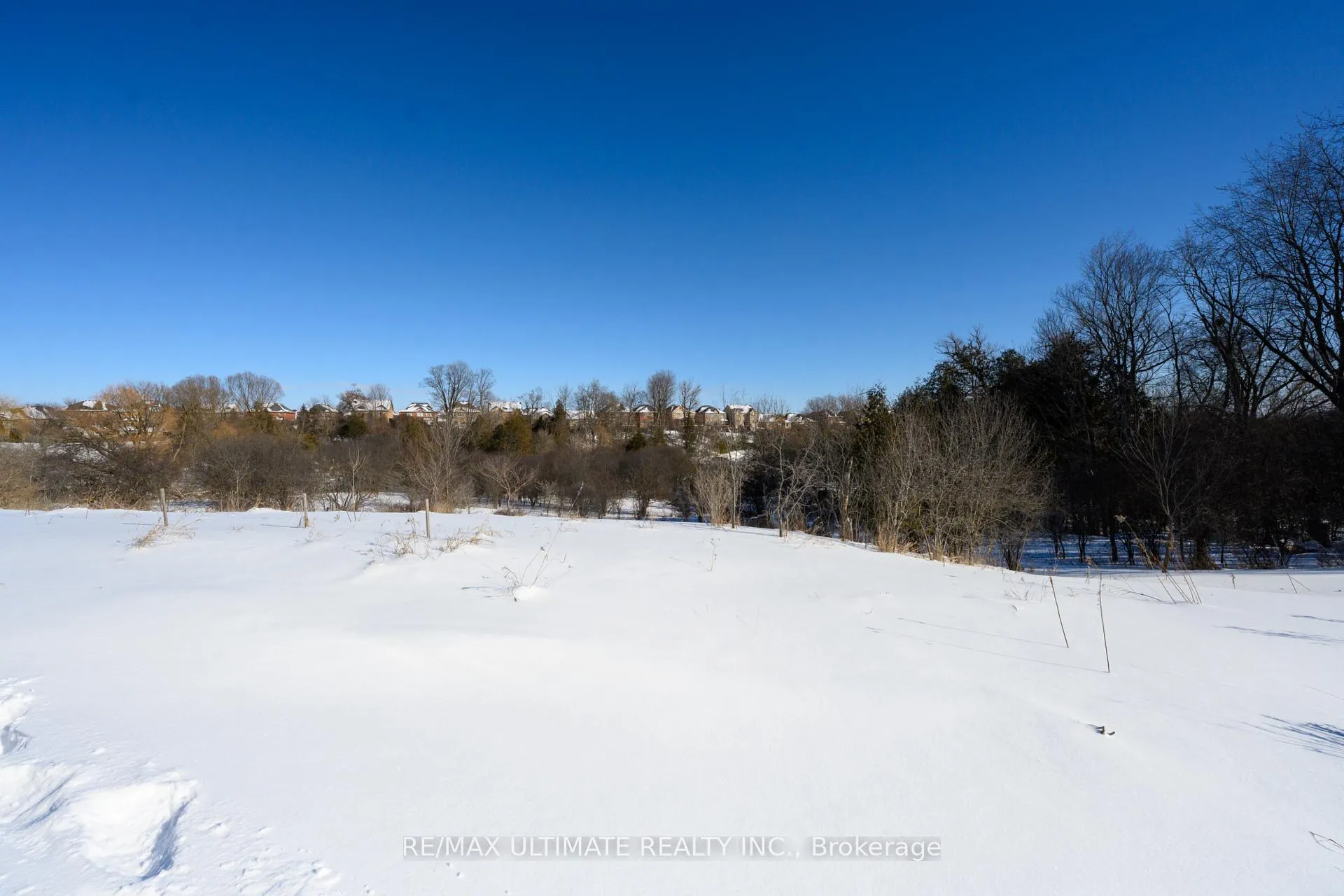 Photo 49 of 21 Fire King Drive, Whitby, Rural Whitby — HOMEH