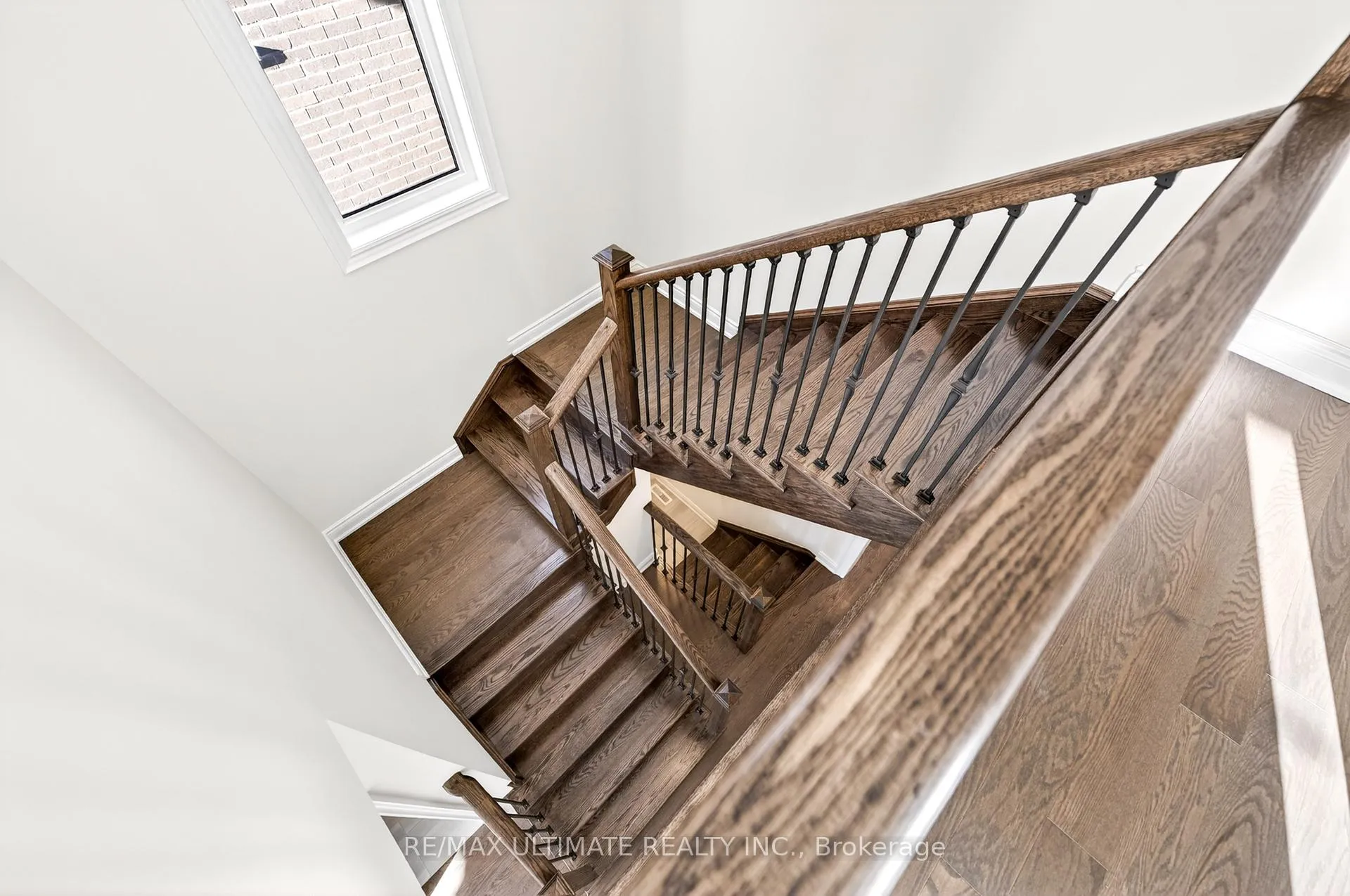 Photo 36 of 6 Fire King Drive, Whitby, Rural Whitby — HOMEH