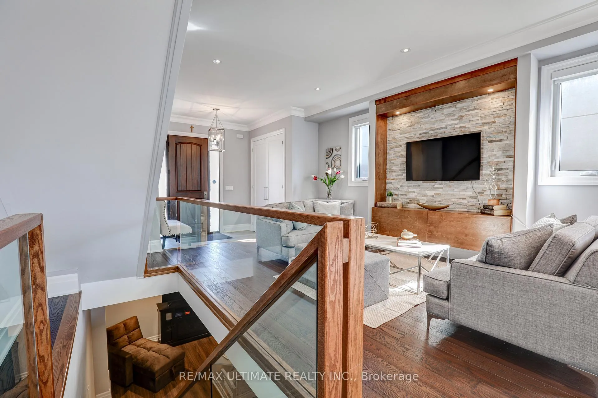 Photo 20 of 58 Earl Grey Road, Toronto, Blake-Jones — HOMEH