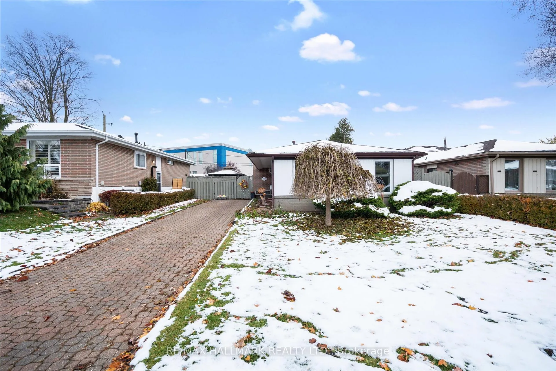 Front of 727 Kingfisher Drive