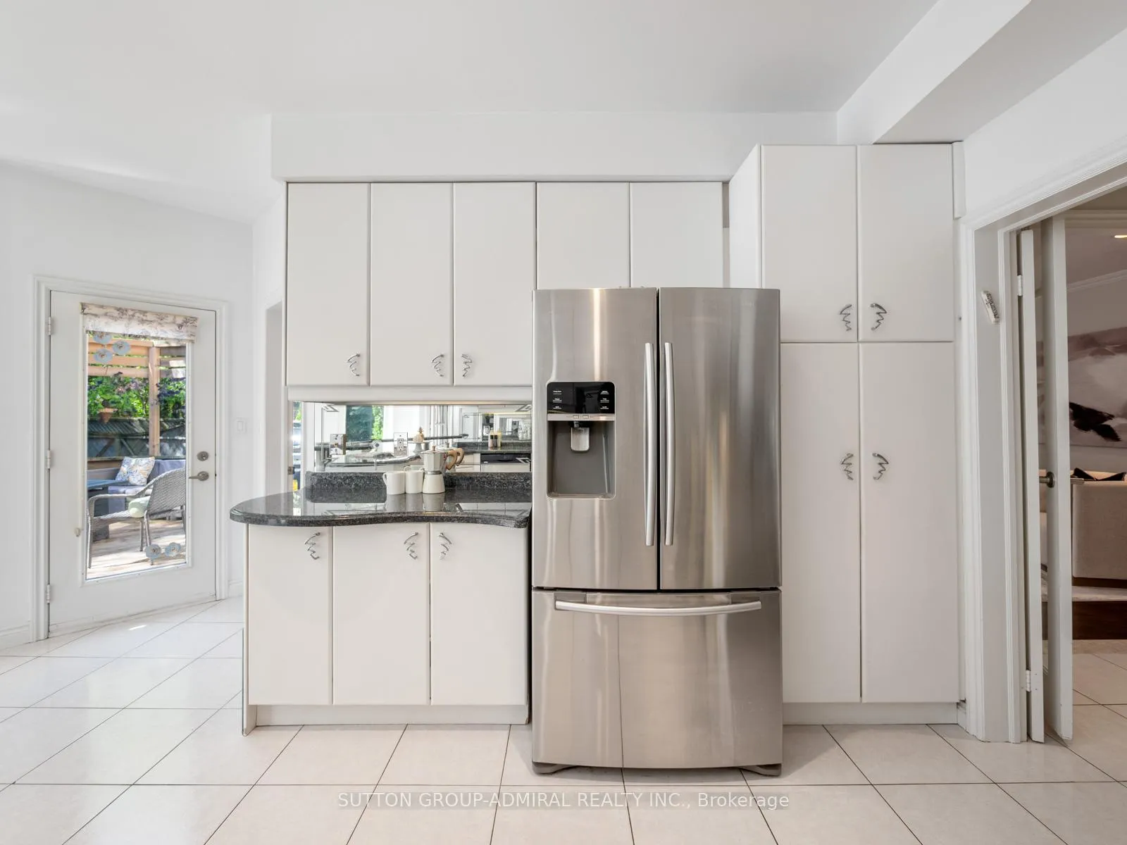 Photo 14 of 437 Beverley Glen Boulevard, Vaughan, Beverley Glen — HOMEH