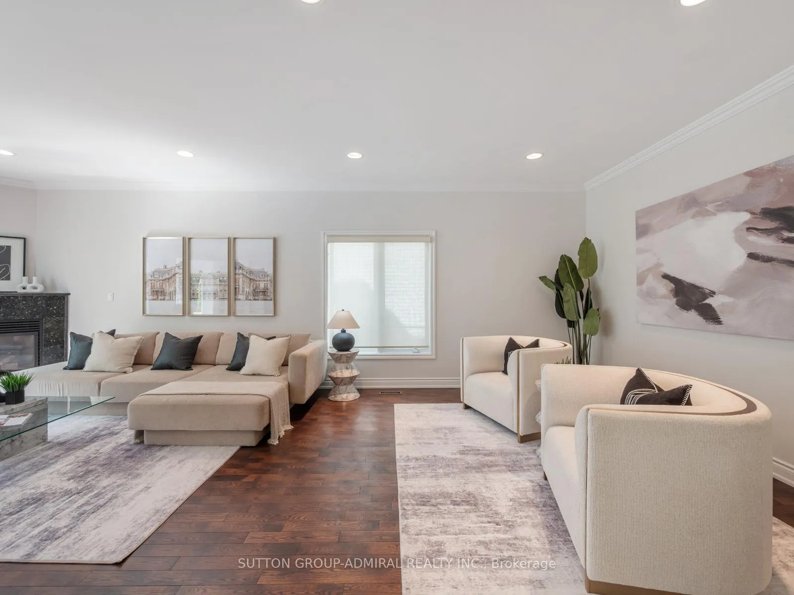 Photo 17 of 437 Beverley Glen Boulevard, Vaughan, Beverley Glen — HOMEH