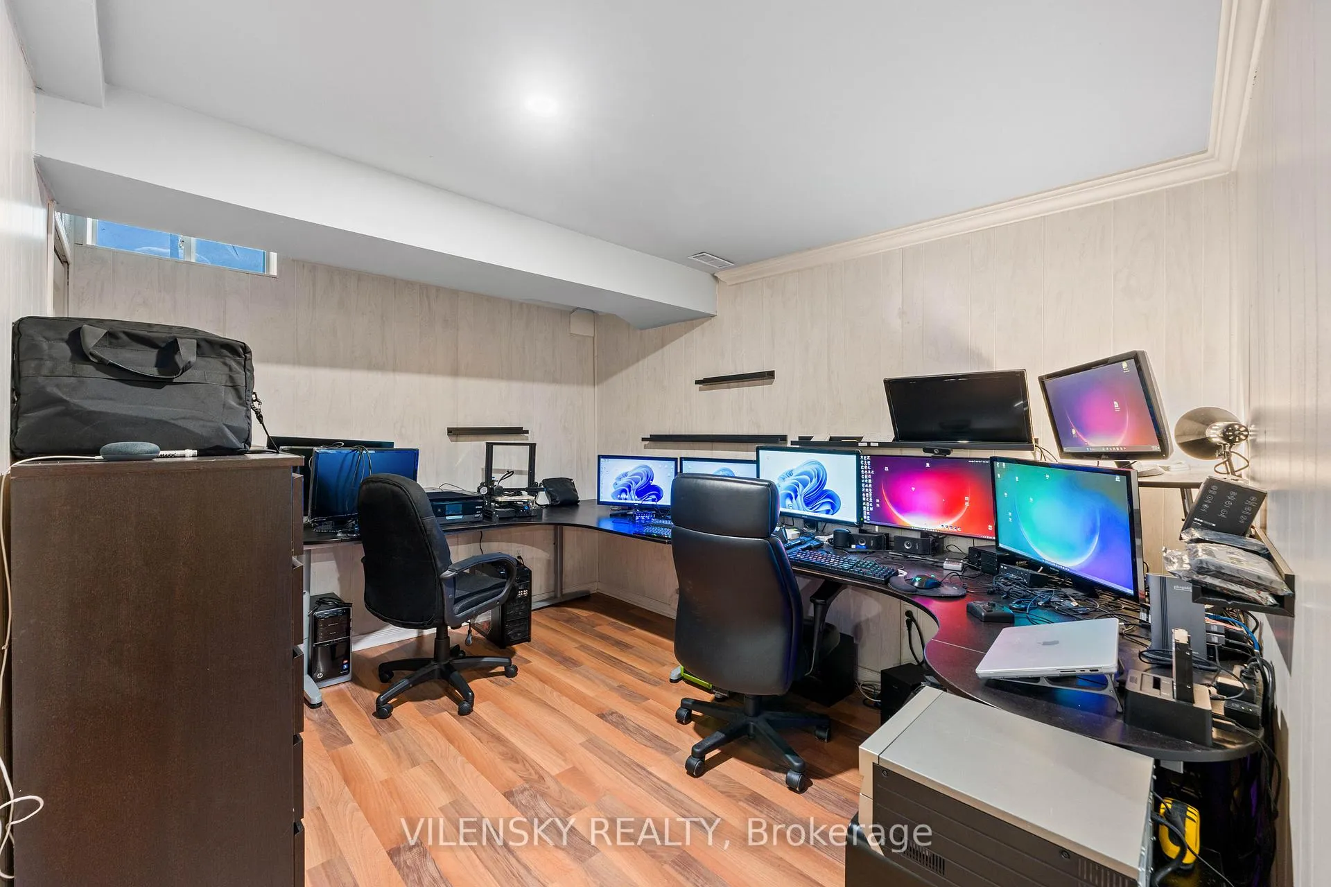 Photo 41 of 55 Queensbridge Drive, Vaughan, Patterson — HOMEH