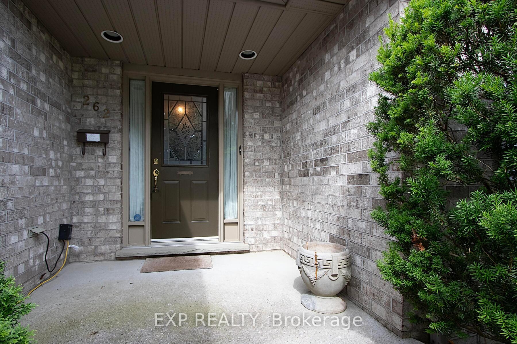 Photo 3 of 262 Kettle Creek Drive, Central Elgin, Belmont — HOMEH