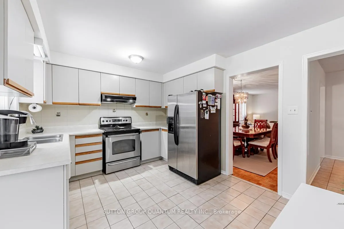Photo 13 of 115 Wade Gate, Vaughan, Brownridge — HOMEH