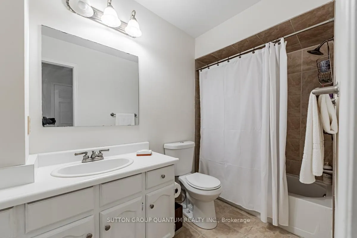 Photo 24 of 115 Wade Gate, Vaughan, Brownridge — HOMEH