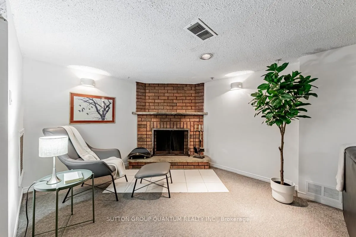 Photo 31 of 115 Wade Gate, Vaughan, Brownridge — HOMEH