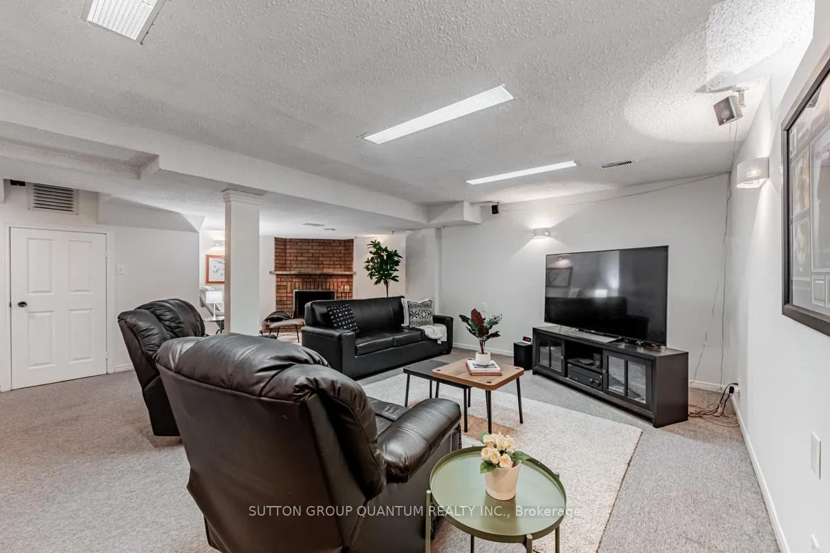 Photo 32 of 115 Wade Gate, Vaughan, Brownridge — HOMEH