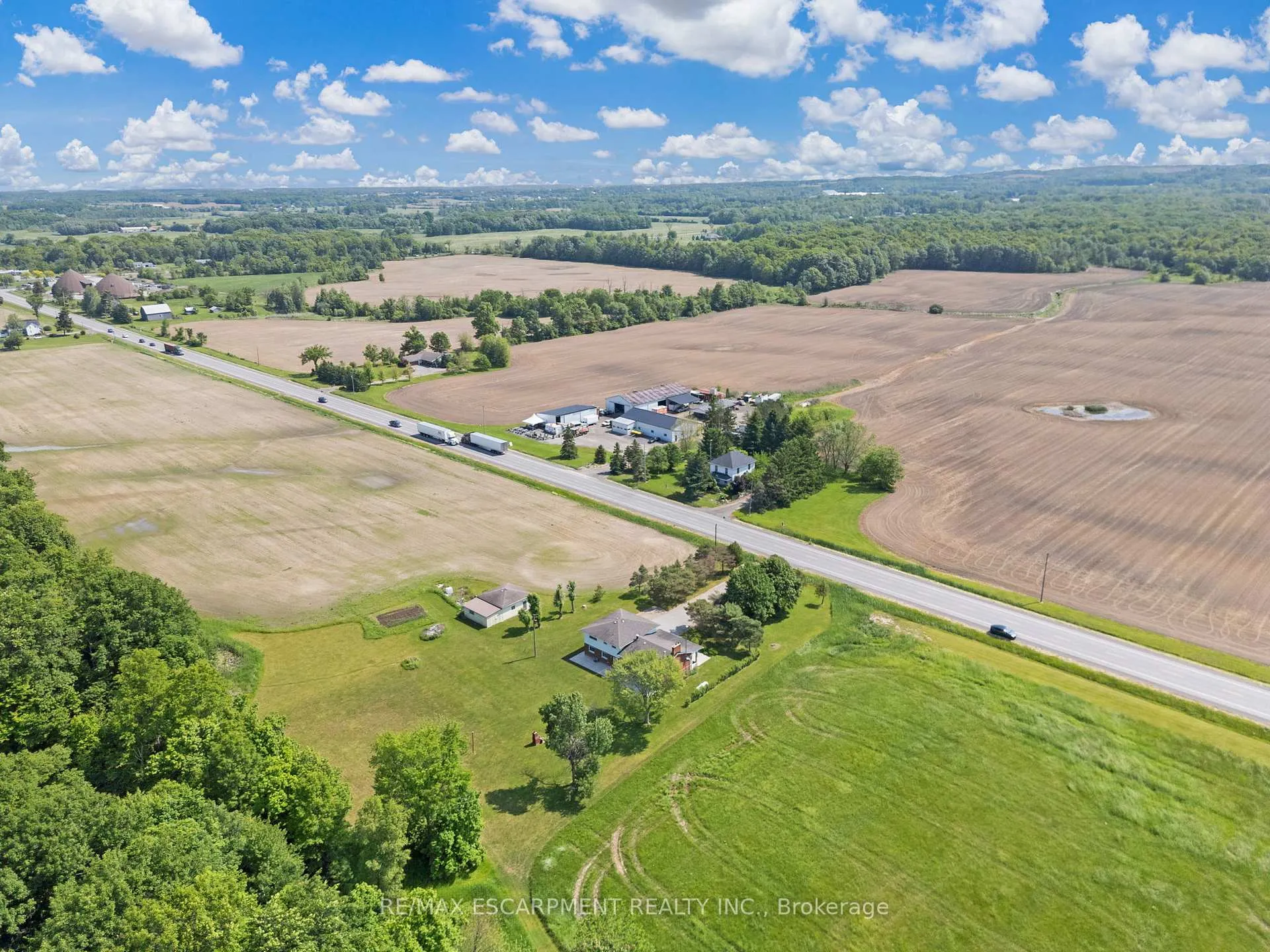 Photo 2 of 1340 Regional Rd 24, Pelham, Fenwick — HOMEH