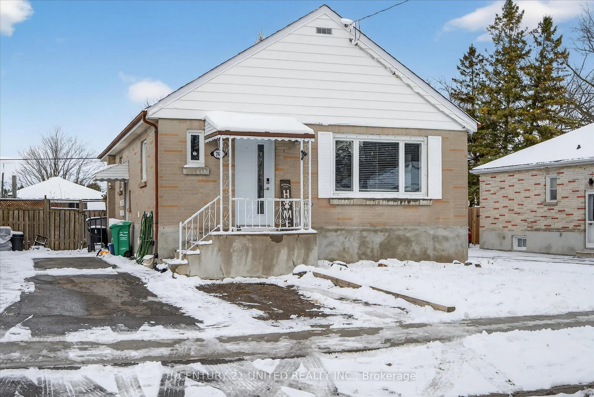 Photo 2 of 762 Cameron Street, Peterborough, Otonabee Ward 1 — HOMEH