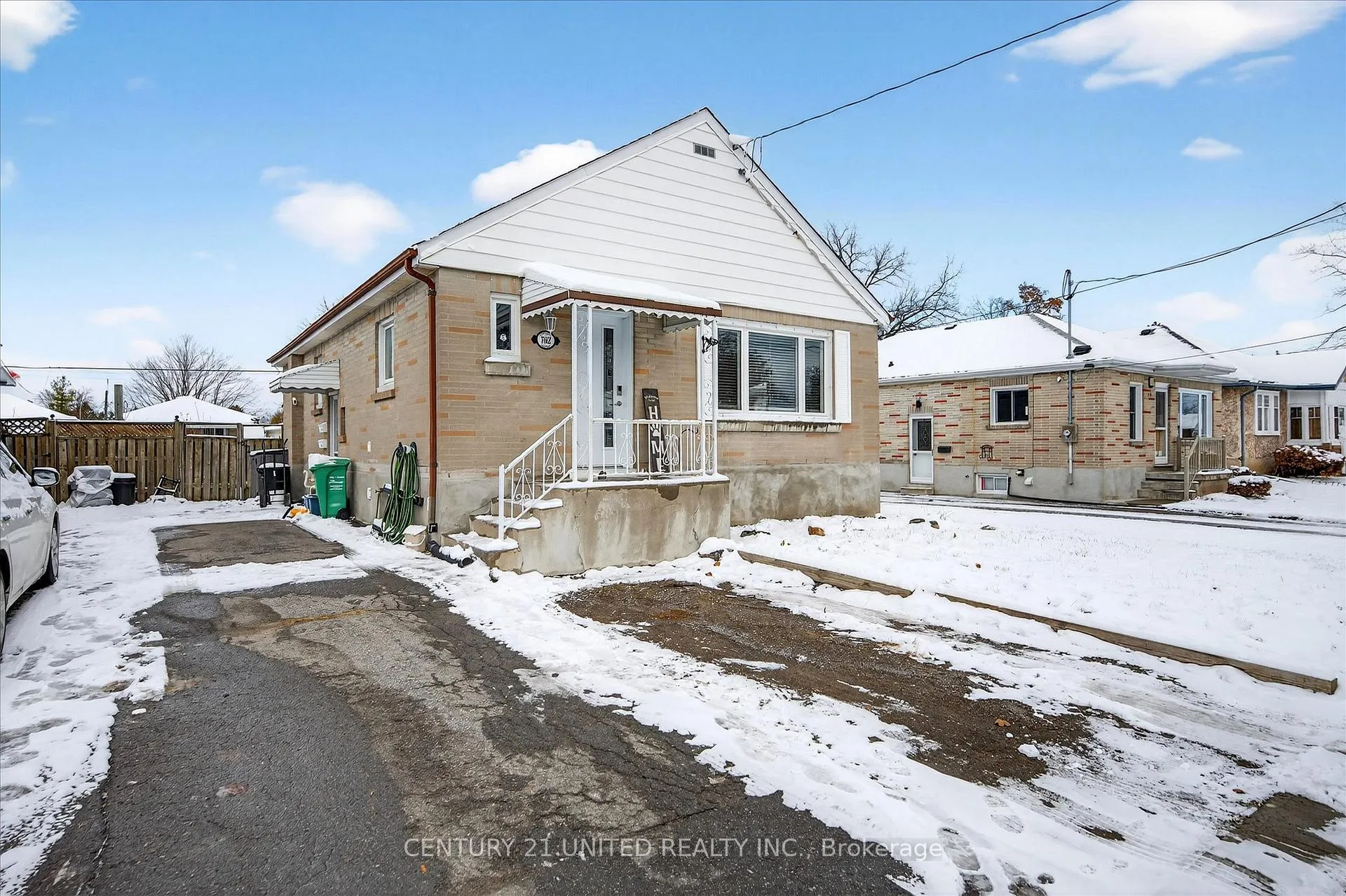 Photo 3 of 762 Cameron Street, Peterborough, Otonabee Ward 1 — HOMEH