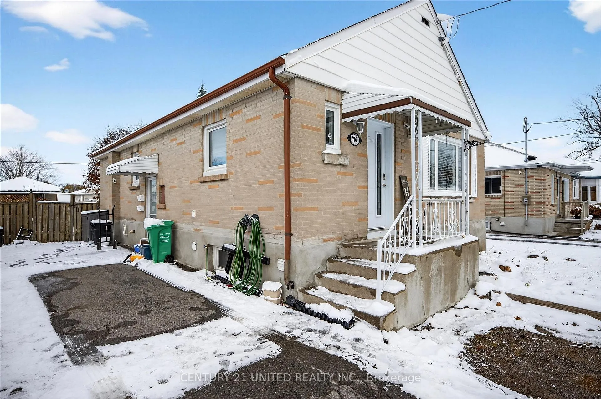 Photo 4 of 762 Cameron Street, Peterborough, Otonabee Ward 1 — HOMEH