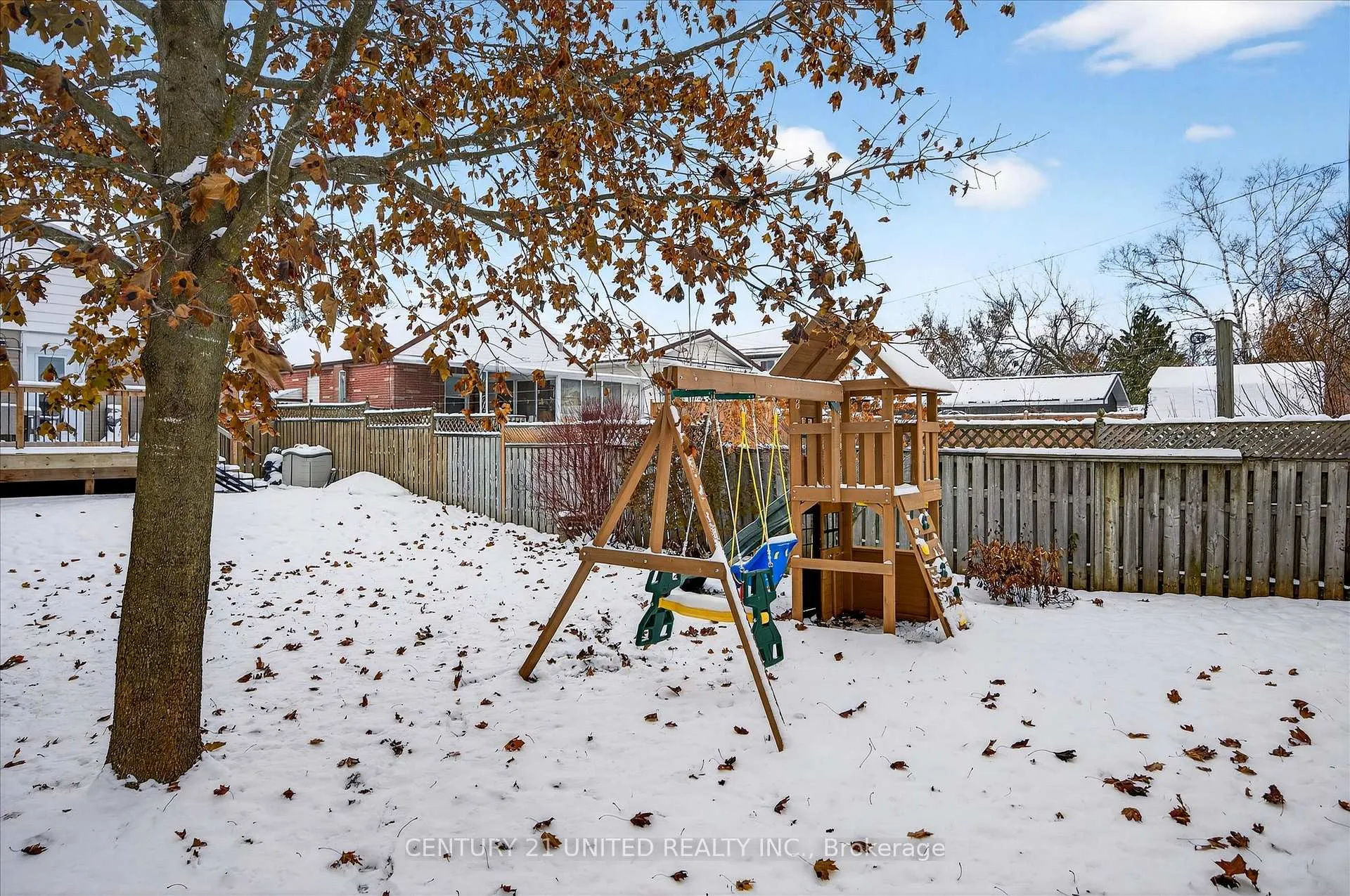 Photo 46 of 762 Cameron Street, Peterborough, Otonabee Ward 1 — HOMEH