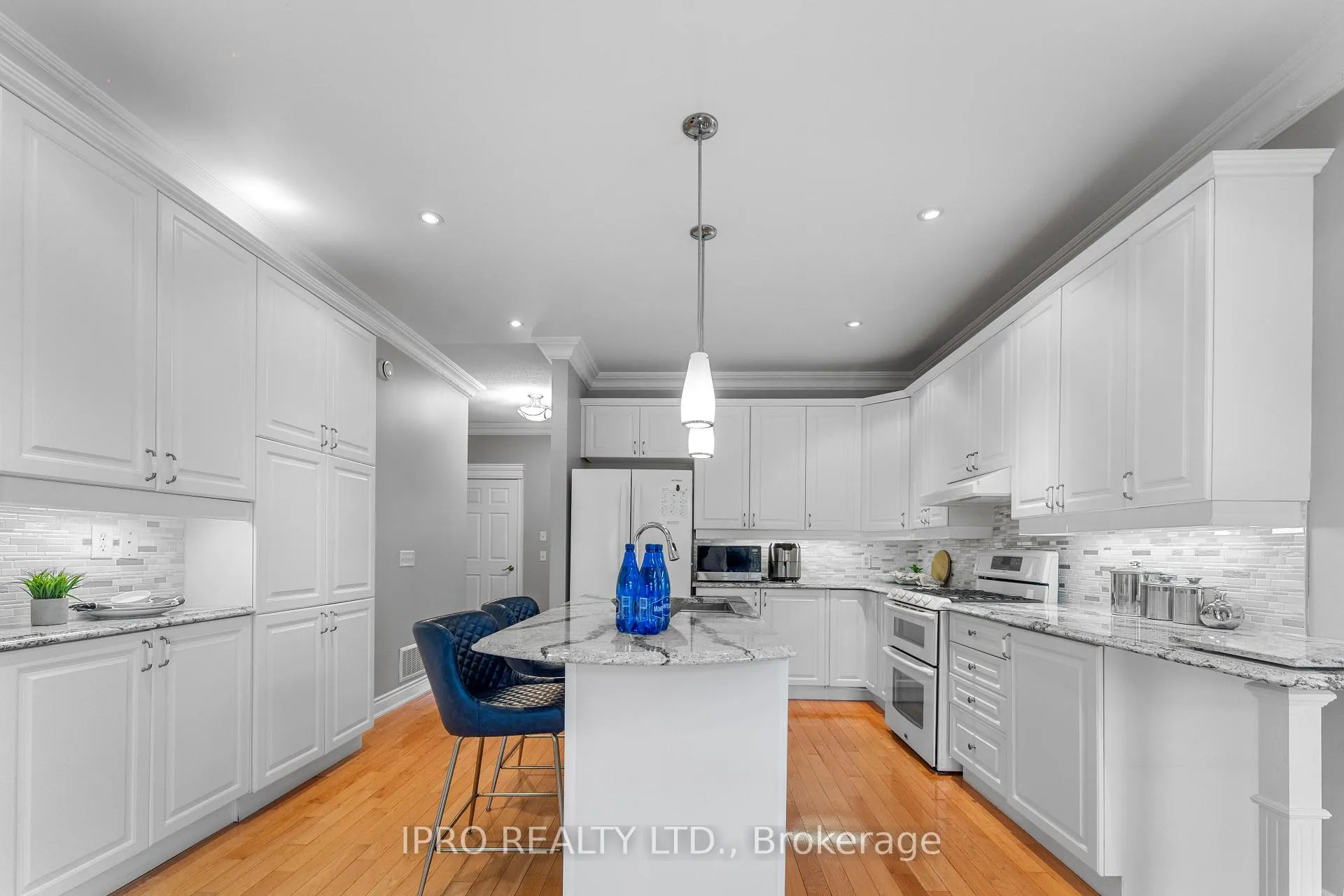 Photo 21 of 973 Ormond Drive, Oshawa, Samac — HOMEH