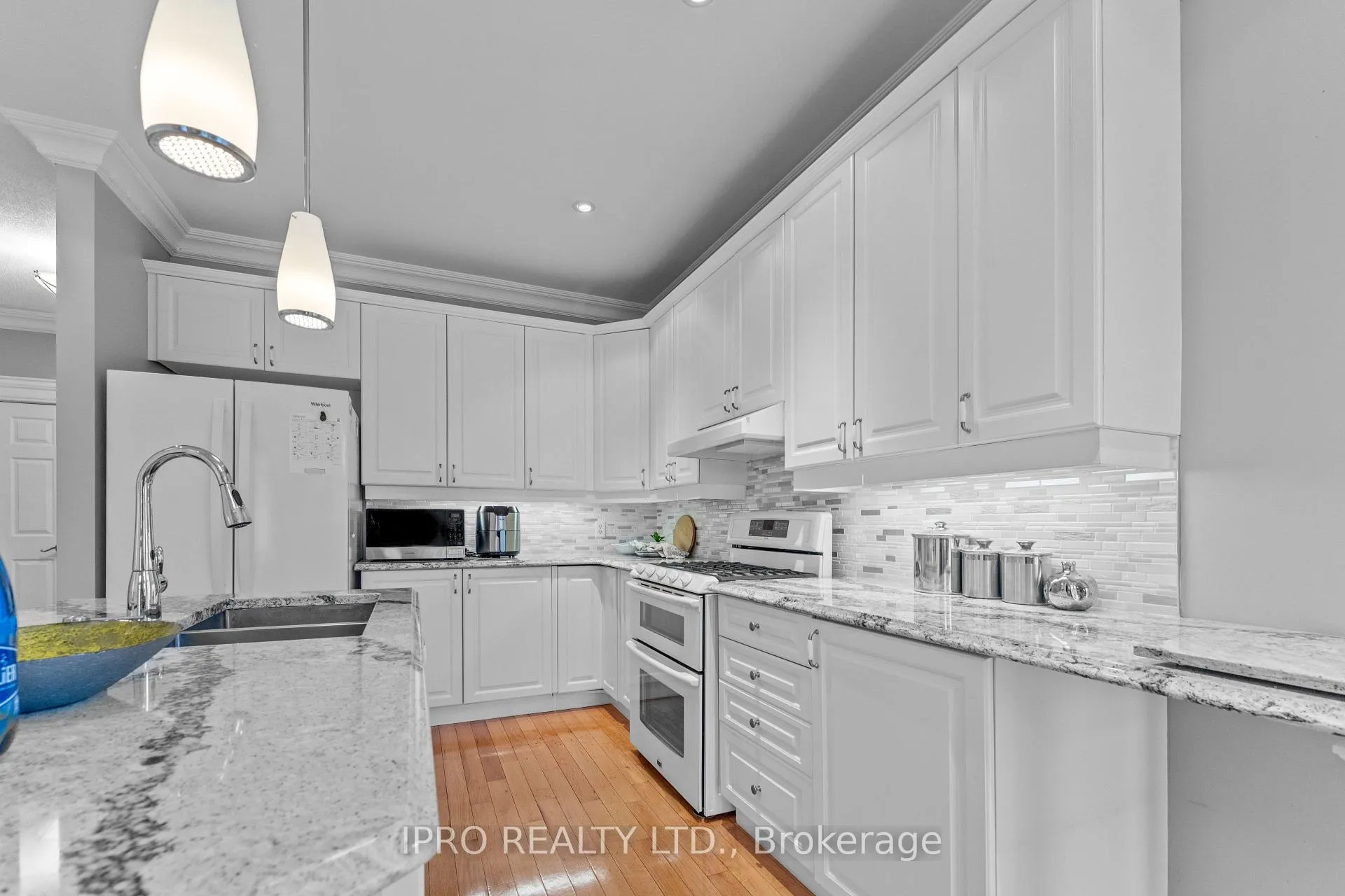 Photo 23 of 973 Ormond Drive, Oshawa, Samac — HOMEH