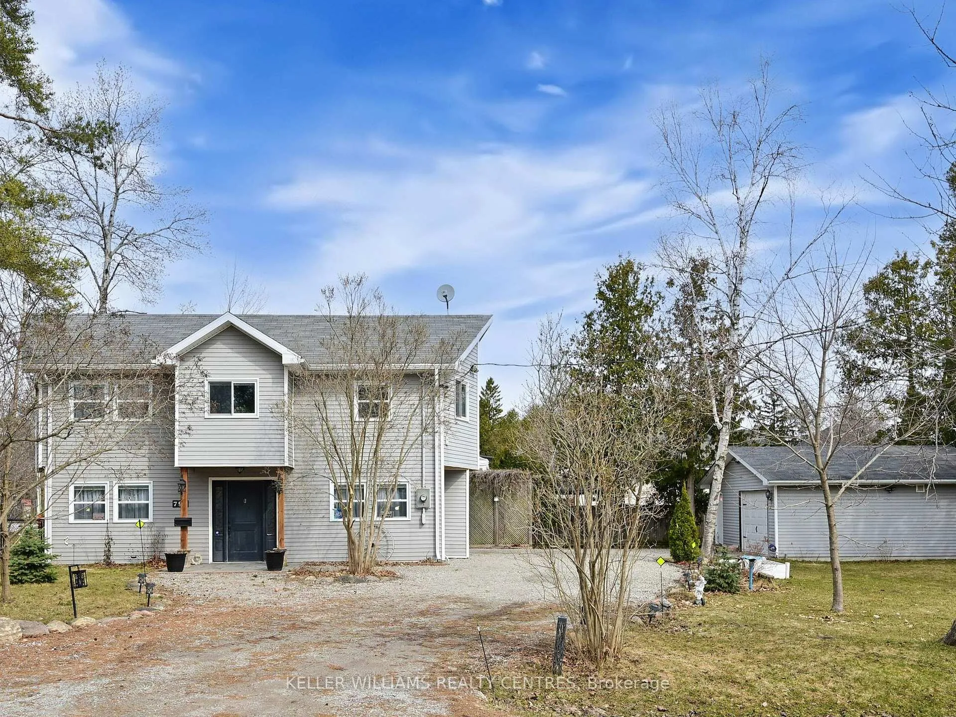 Photo 2 of 794 Willow Avenue, Innisfil, Alcona — HOMEH