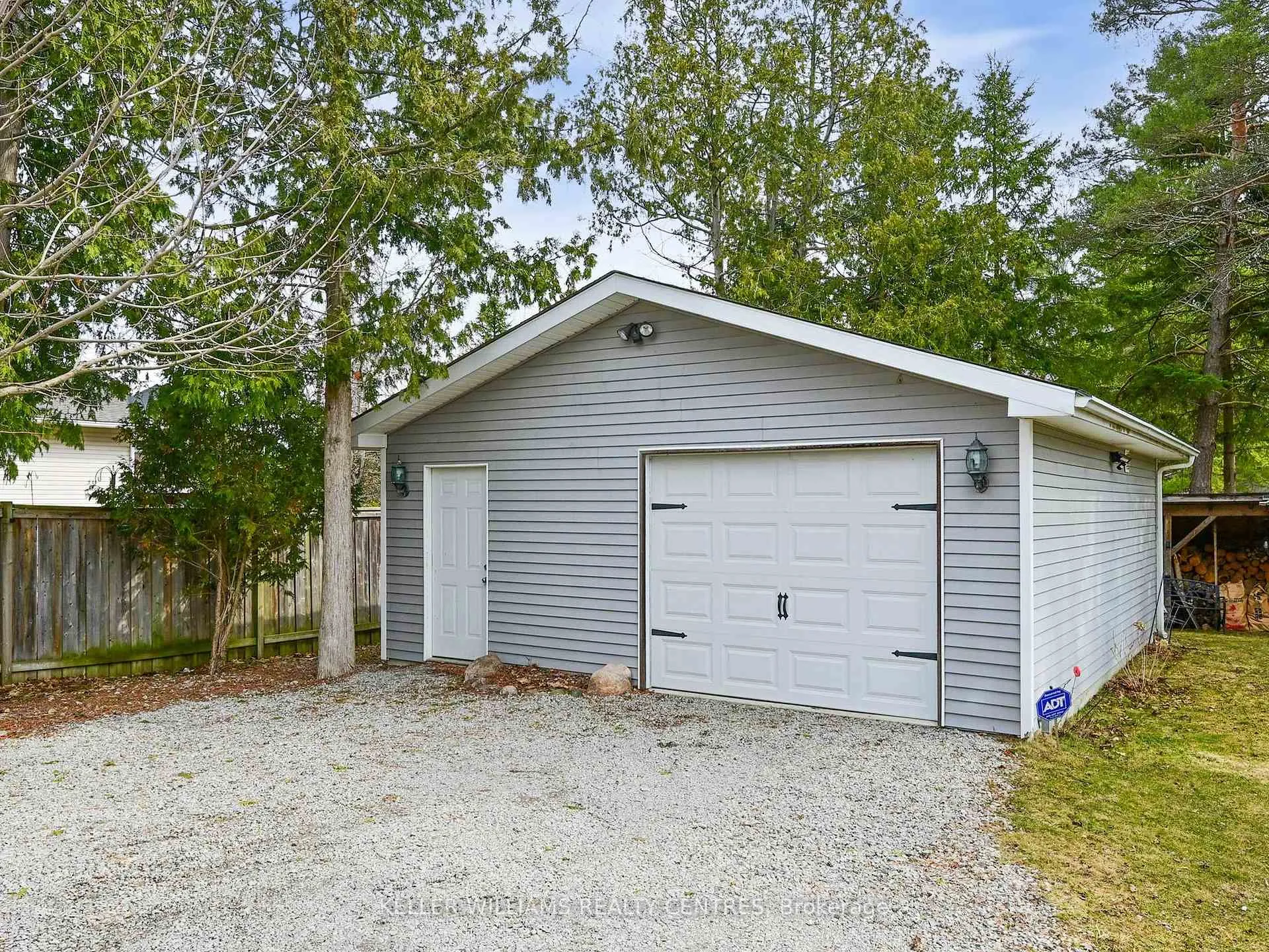 Photo 37 of 794 Willow Avenue, Innisfil, Alcona — HOMEH
