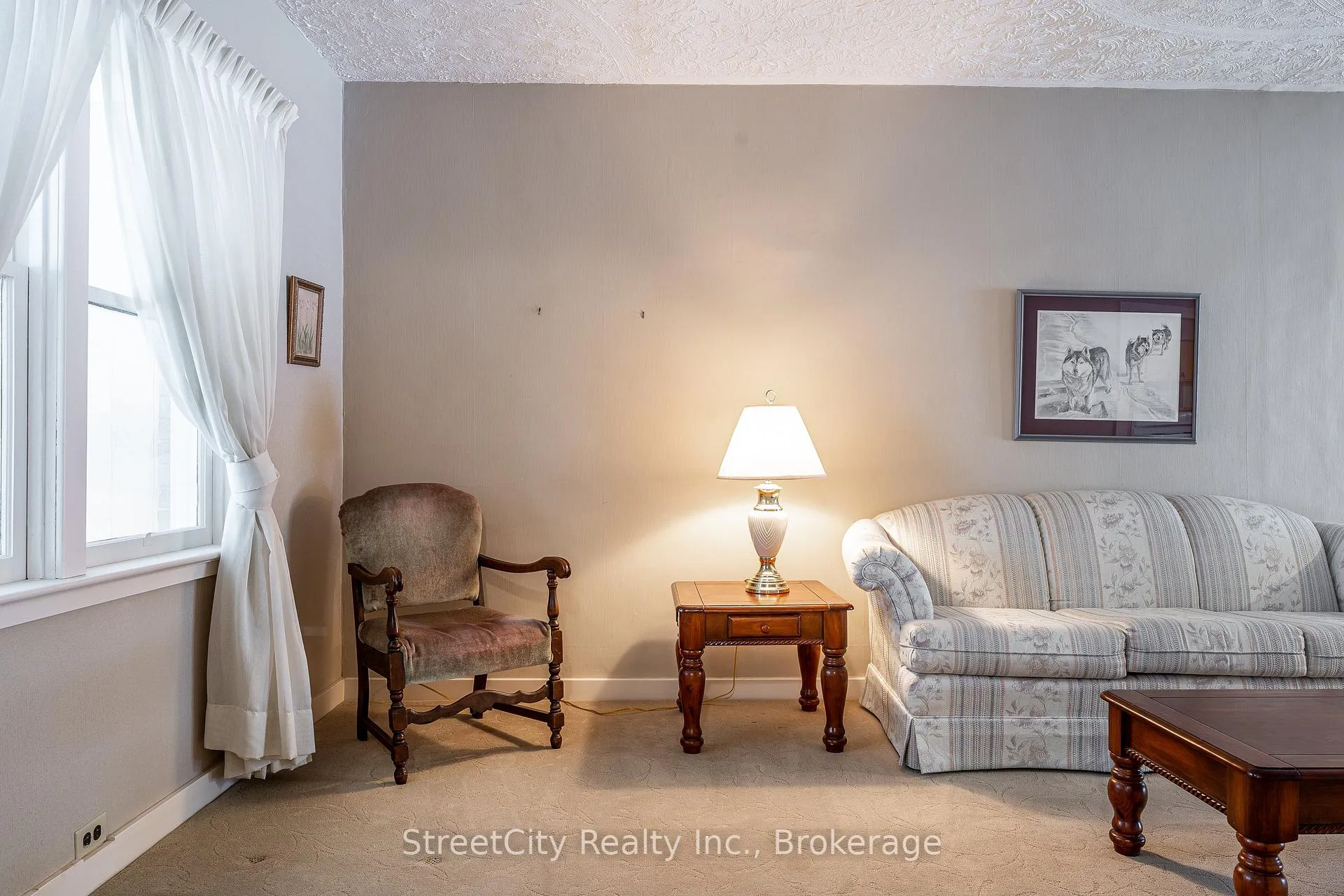 Photo 7 of 16 Youngs Street, Stratford — HOMEH