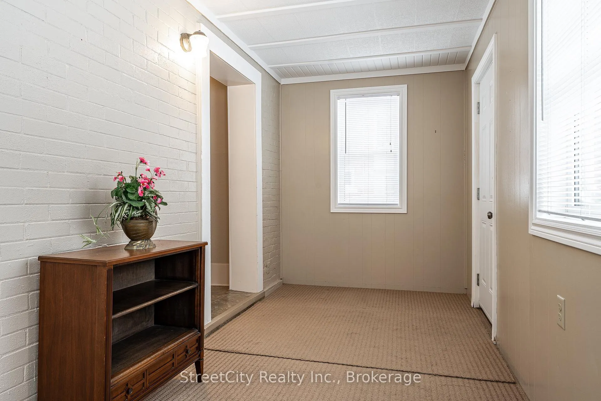Photo 20 of 16 Youngs Street, Stratford — HOMEH