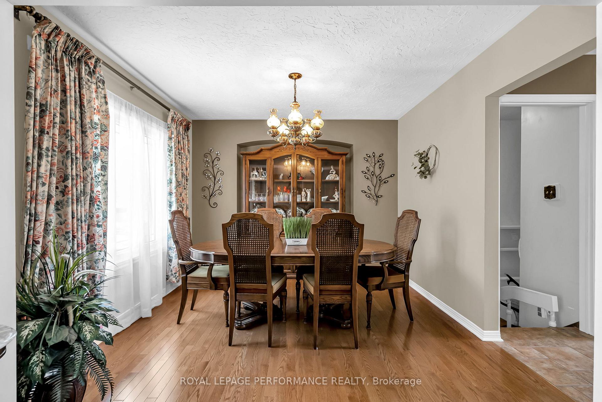Photo 9 of 1781 Dewhurst Avenue, Cornwall — HOMEH