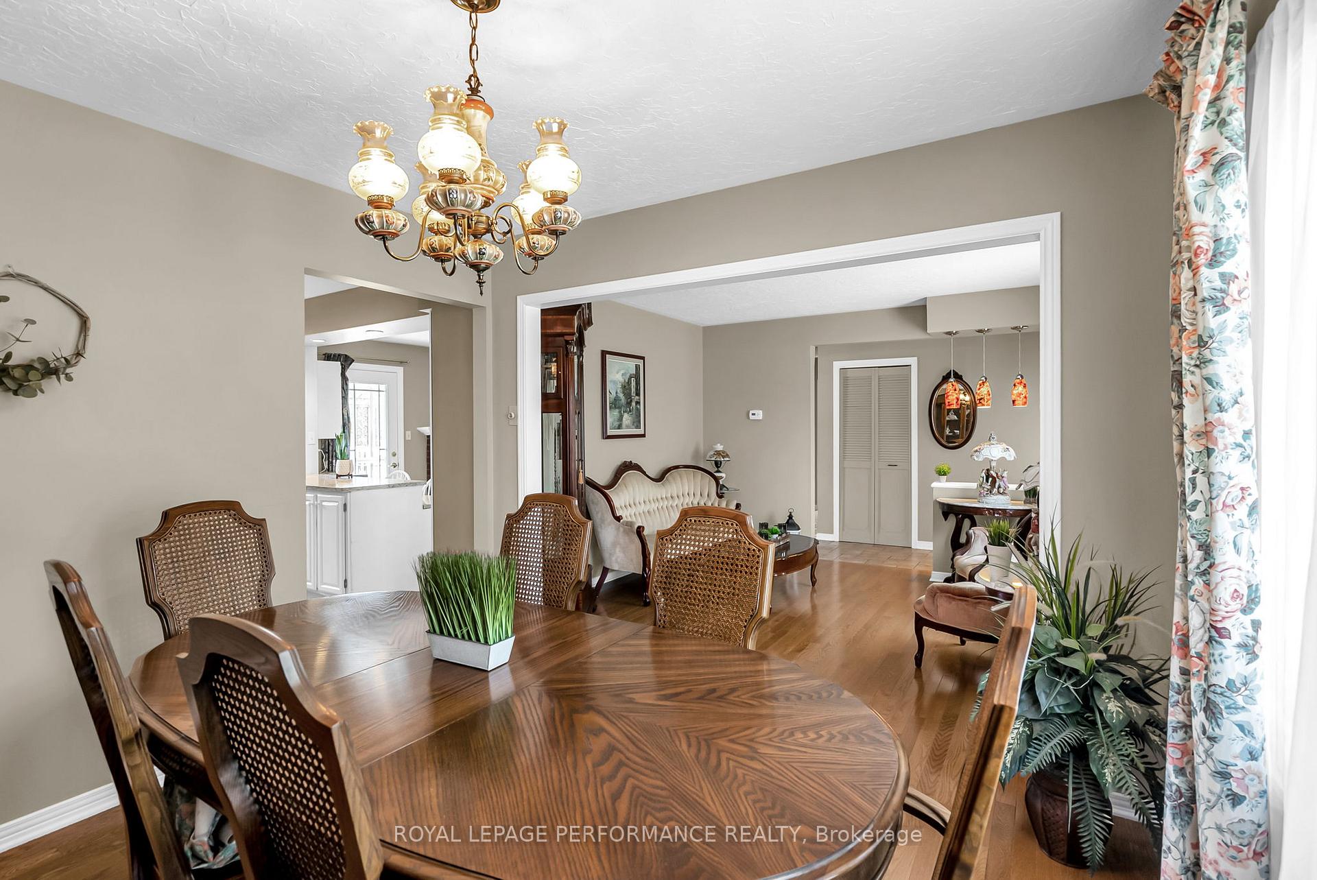Photo 10 of 1781 Dewhurst Avenue, Cornwall — HOMEH