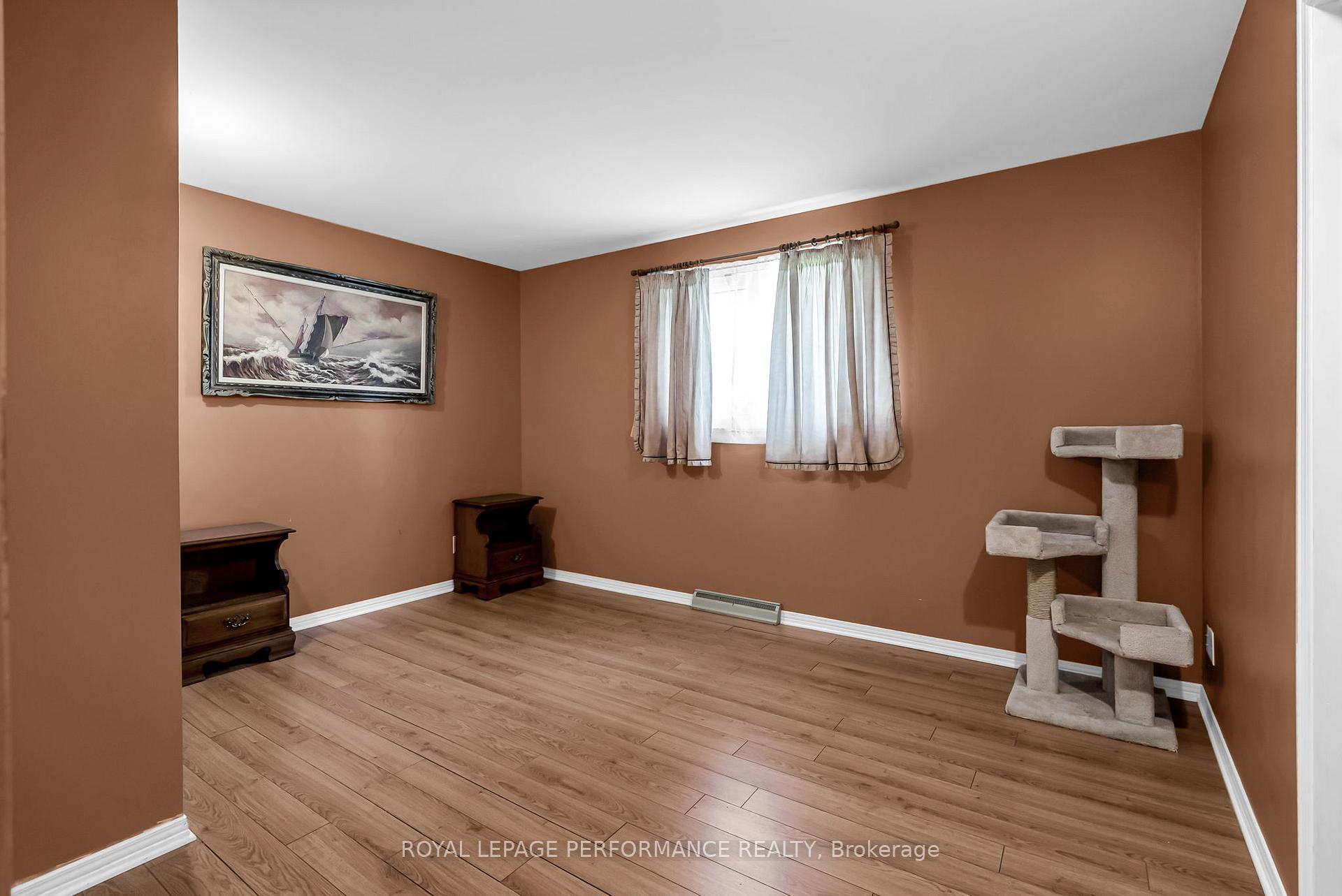 Photo 21 of 1781 Dewhurst Avenue, Cornwall — HOMEH