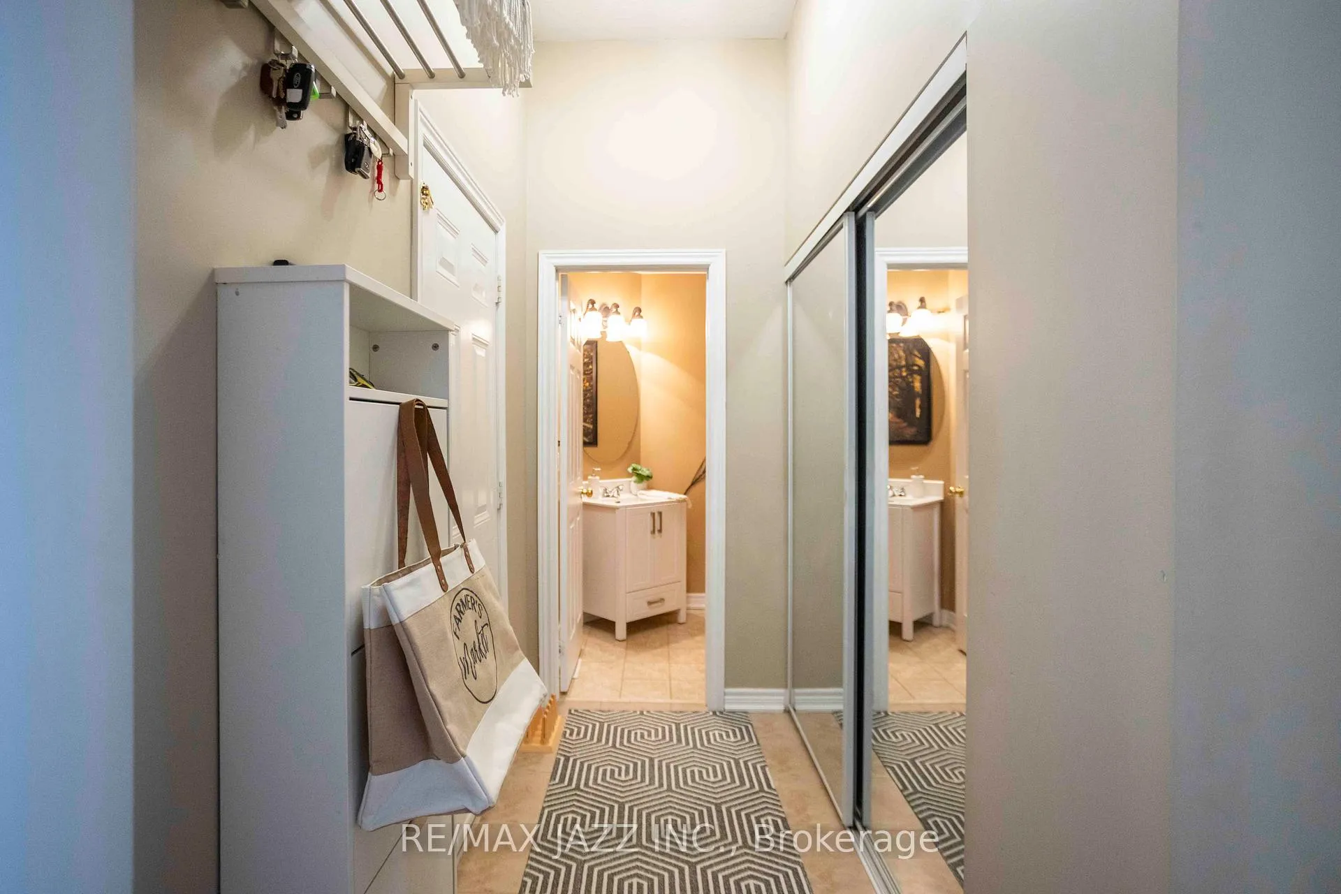 Photo 8 of 47 Corporal Patterson Lane, Clarington, Newcastle — HOMEH