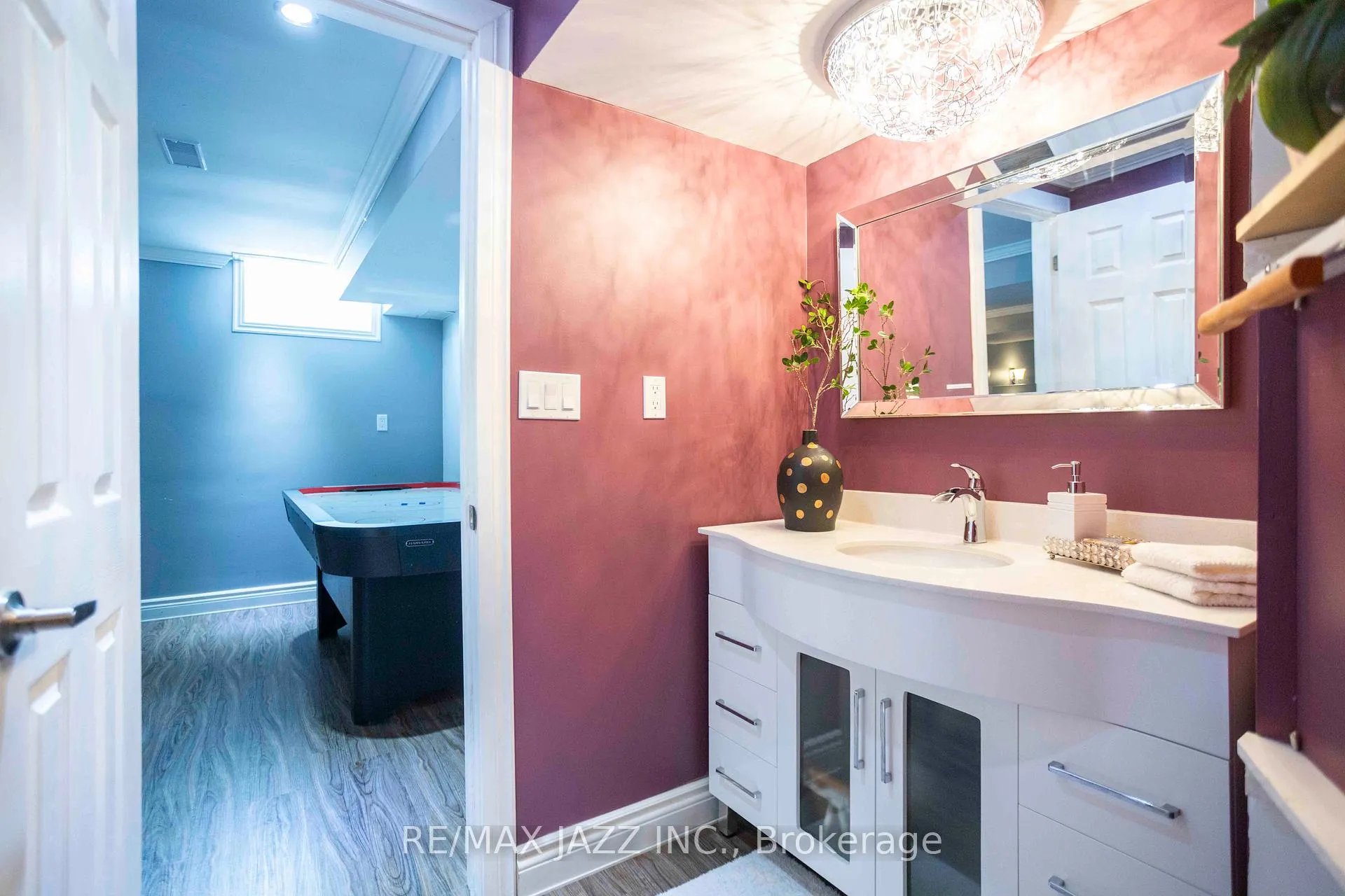 Photo 43 of 47 Corporal Patterson Lane, Clarington, Newcastle — HOMEH