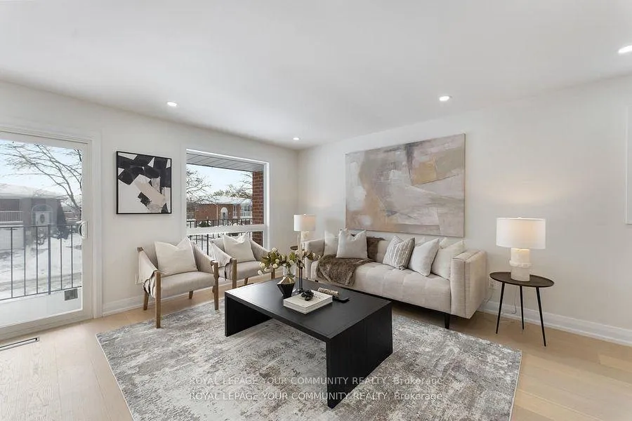 Photo 6 of 76 Cherry Hills Road, Vaughan, Glen Shields — HOMEH