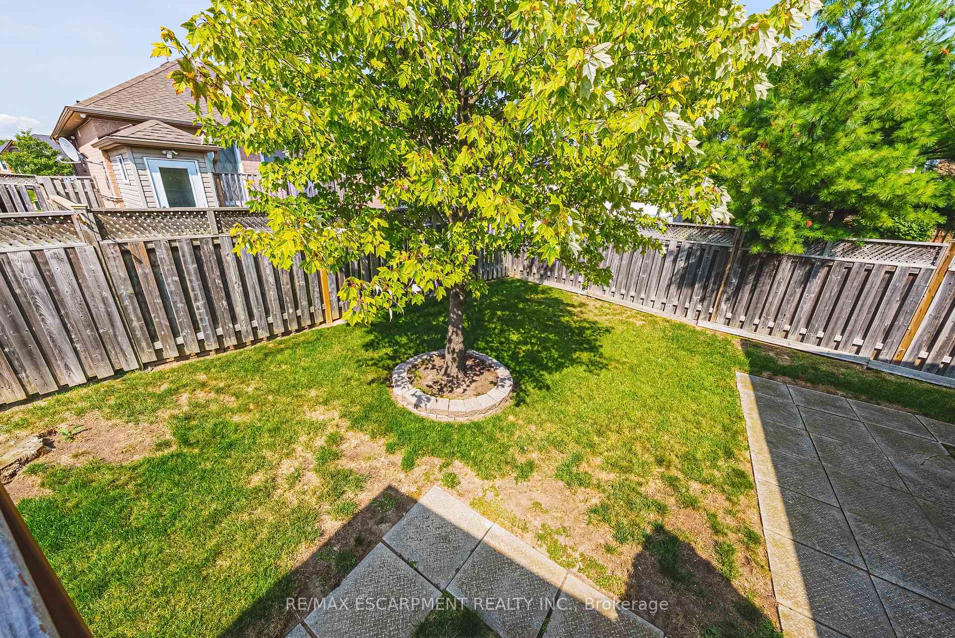Photo 31 of 12 Summerfield Crescent, Brampton, Brampton West — HOMEH