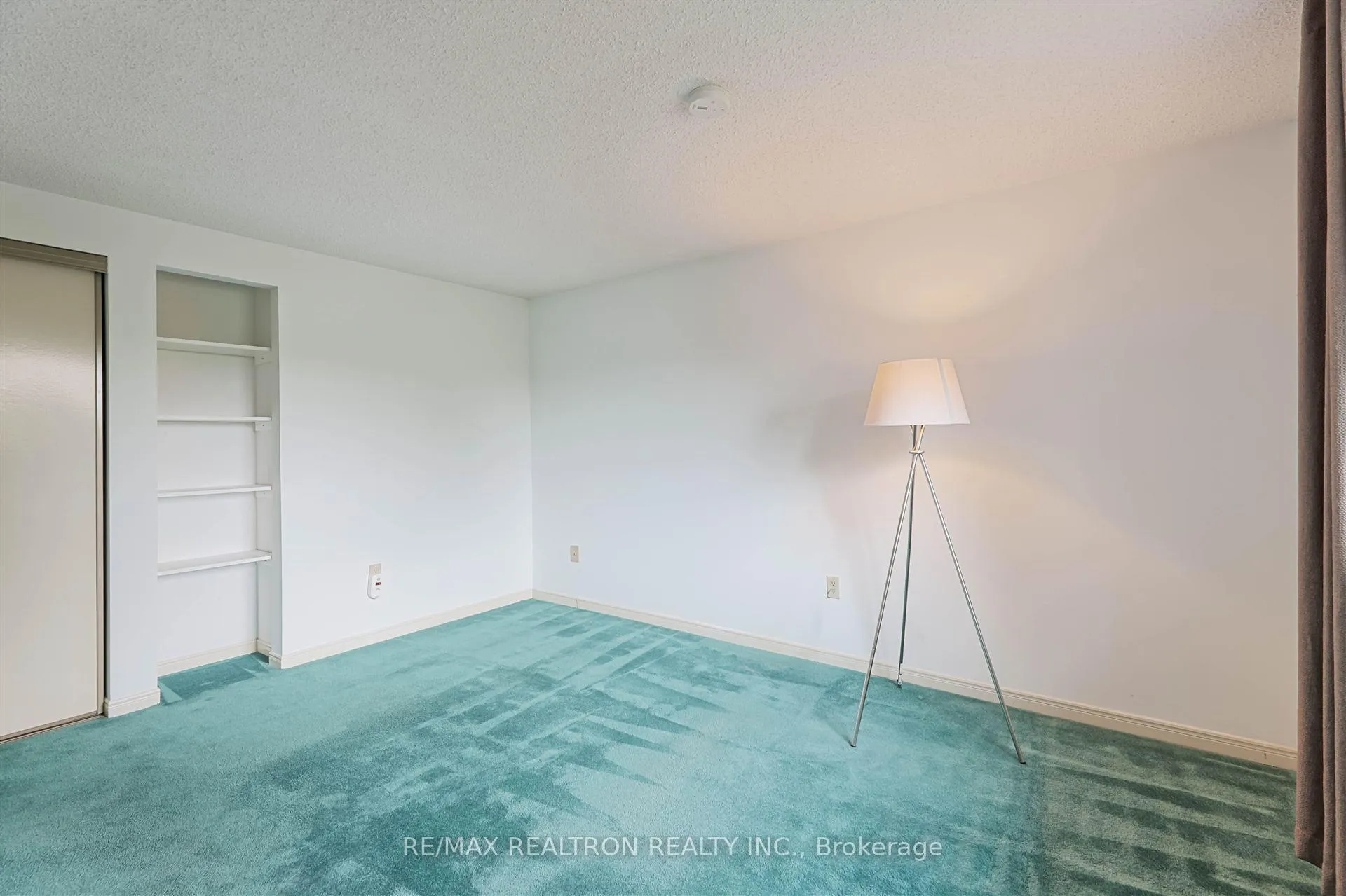 Photo 33 of 263 Orchard Heights Boulevard, Aurora, Aurora Heights — HOMEH
