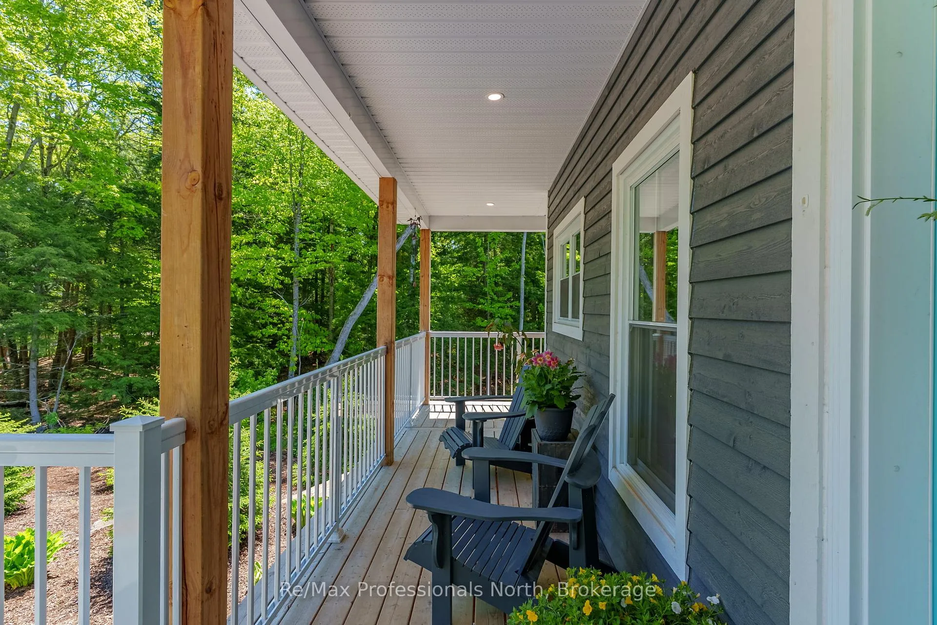 Photo 12 of 1076 Xavier Street, Gravenhurst, Morriston — HOMEH