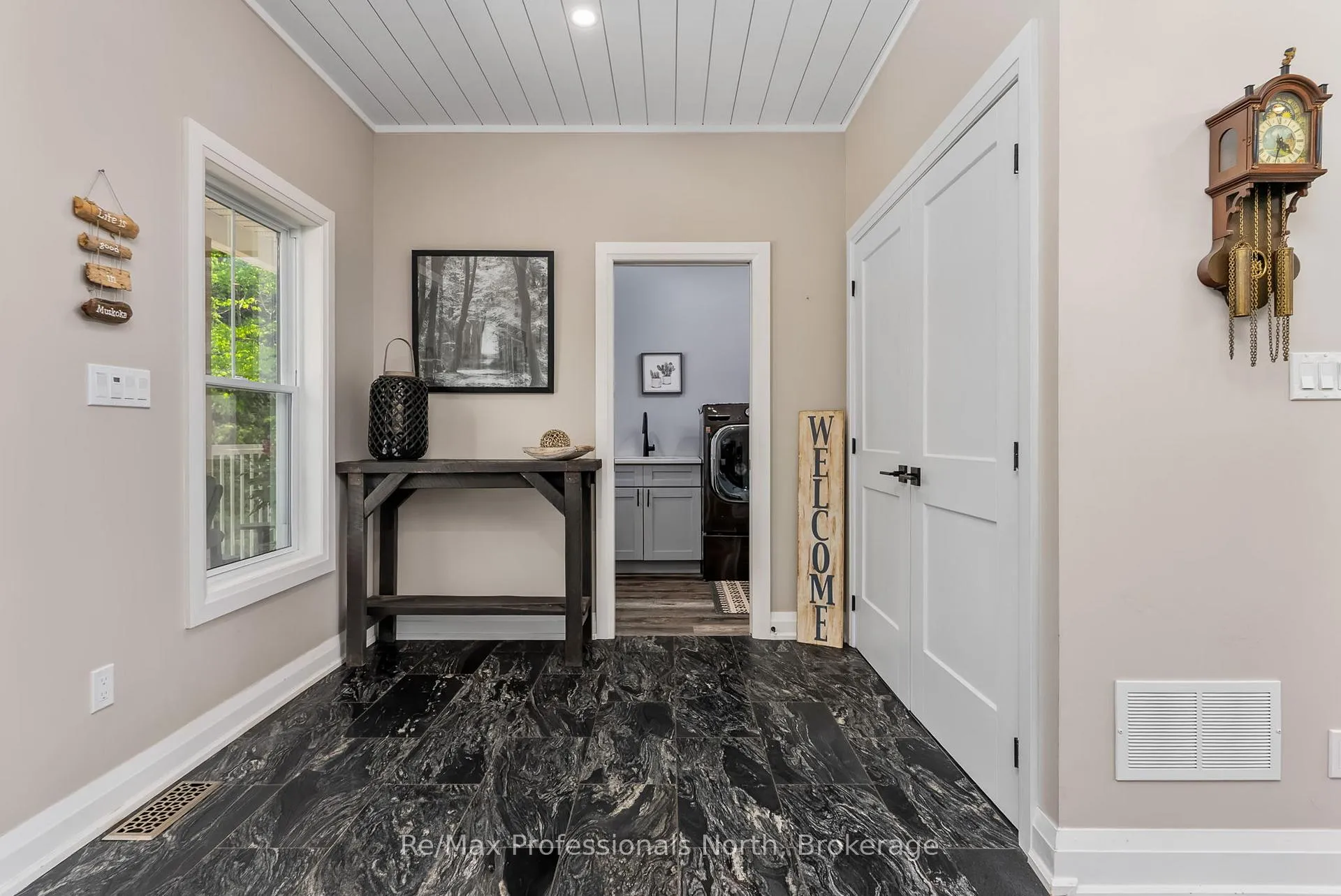 Photo 14 of 1076 Xavier Street, Gravenhurst, Morriston — HOMEH
