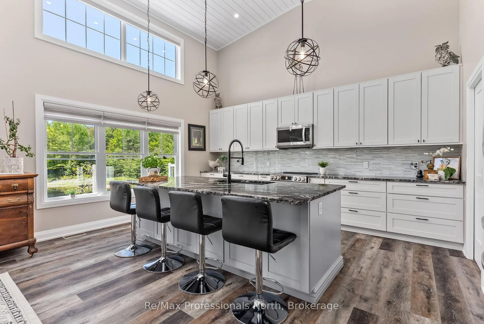 Photo 18 of 1076 Xavier Street, Gravenhurst, Morriston — HOMEH