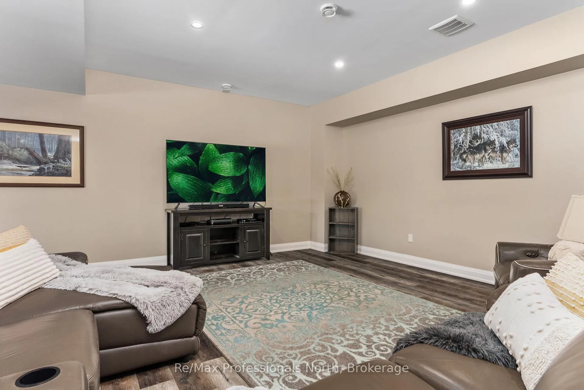 Photo 35 of 1076 Xavier Street, Gravenhurst, Morriston — HOMEH