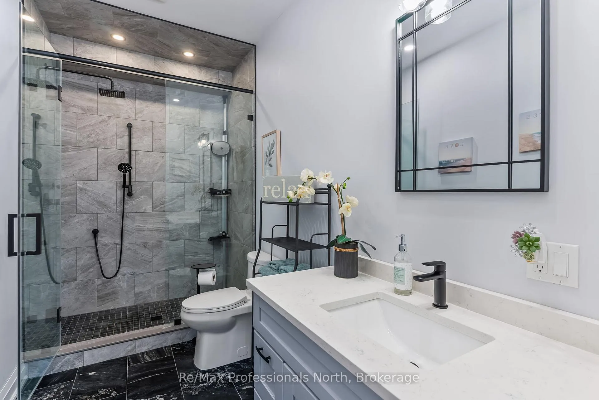 Photo 40 of 1076 Xavier Street, Gravenhurst, Morriston — HOMEH
