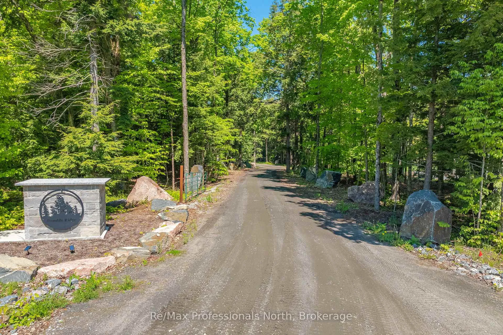 Photo 50 of 1076 Xavier Street, Gravenhurst, Morriston — HOMEH
