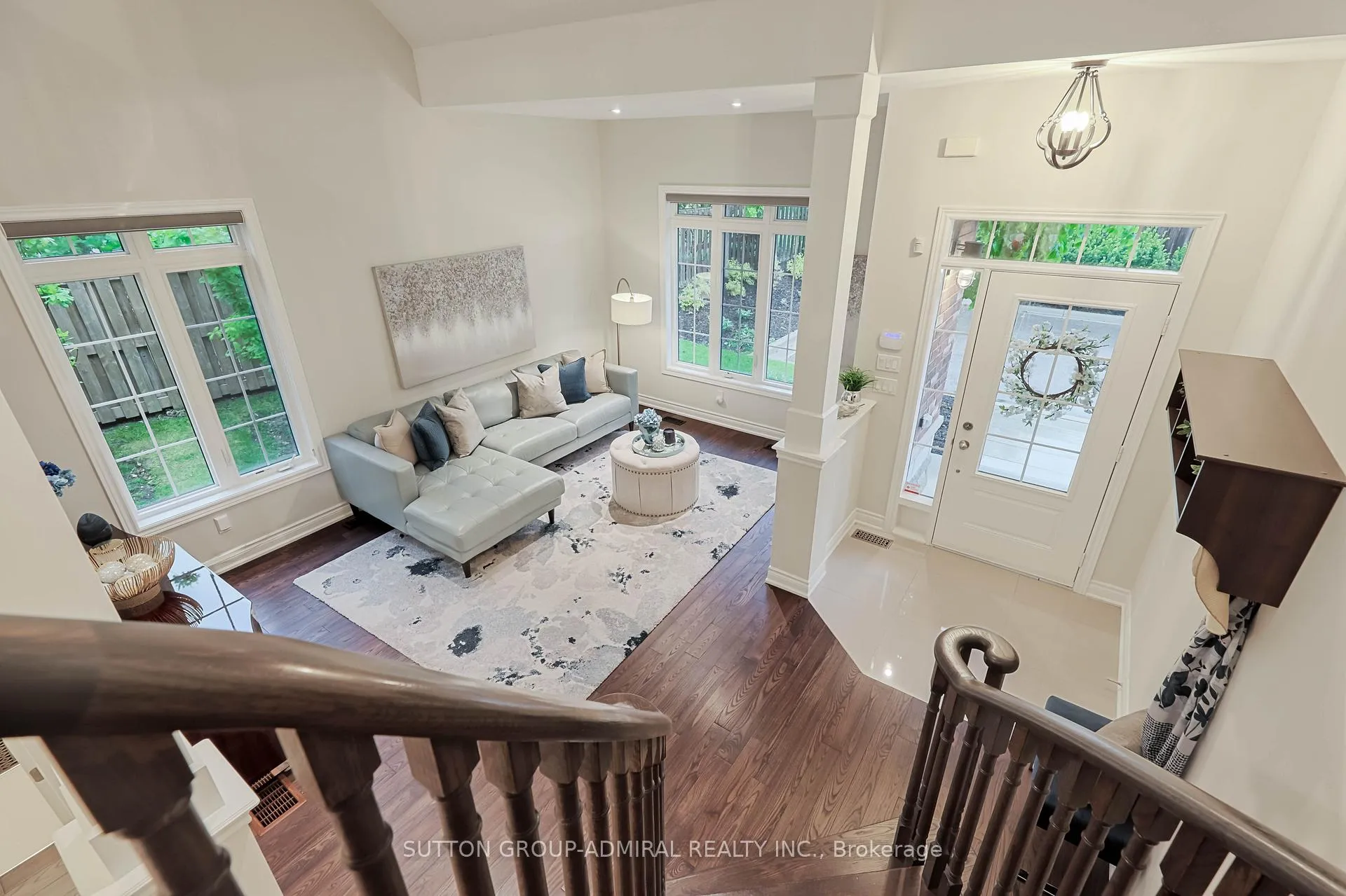 Photo 9 of 12 Petersen Place, King, Nobleton — HOMEH