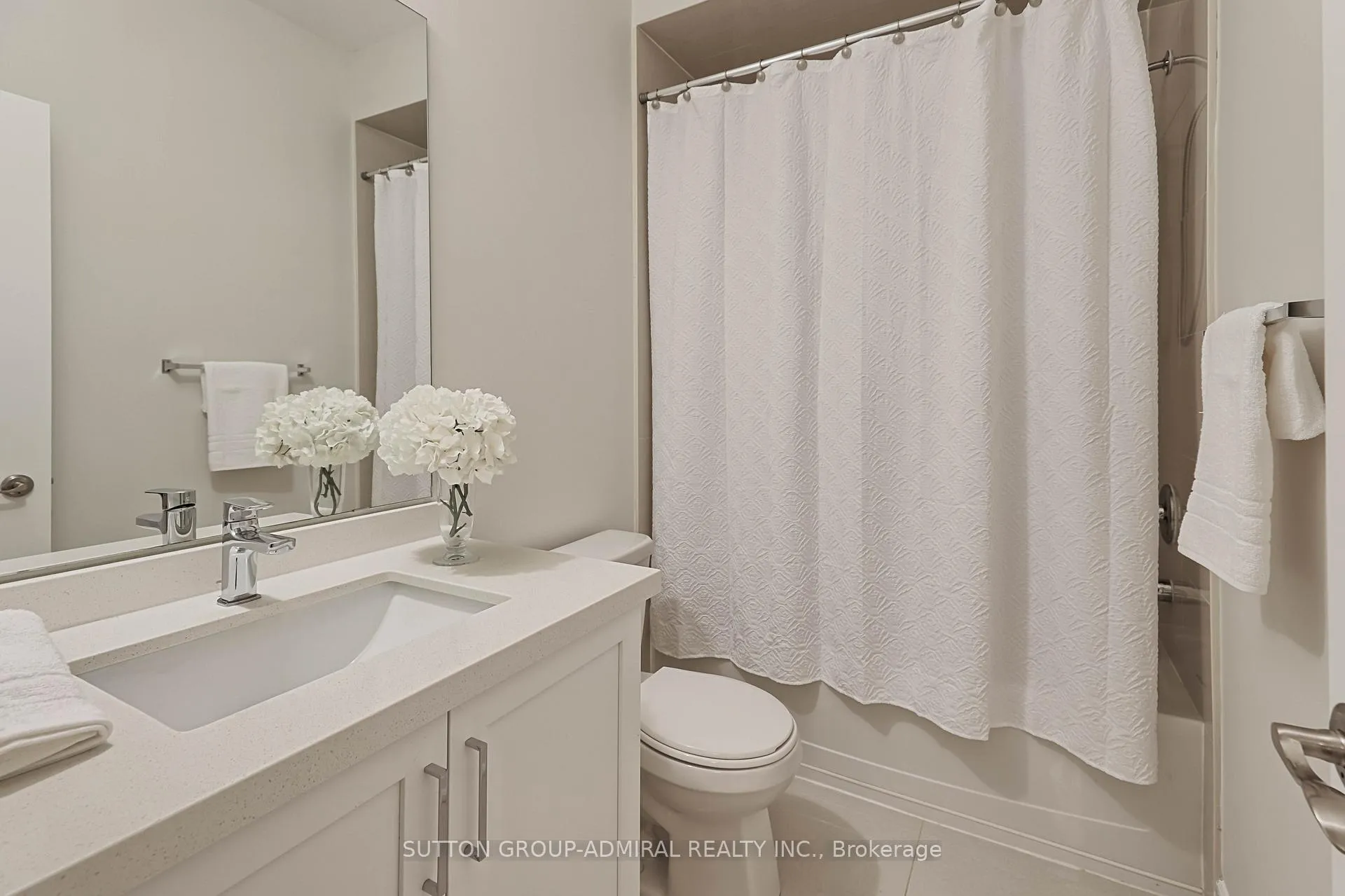 Photo 22 of 12 Petersen Place, King, Nobleton — HOMEH