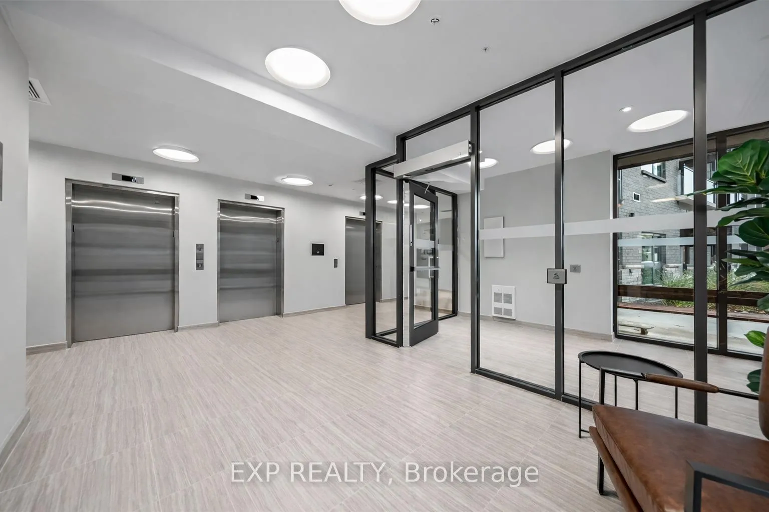 Photo 2 of Unit 514, 1100 Lackner Place, Kitchener — HOMEH