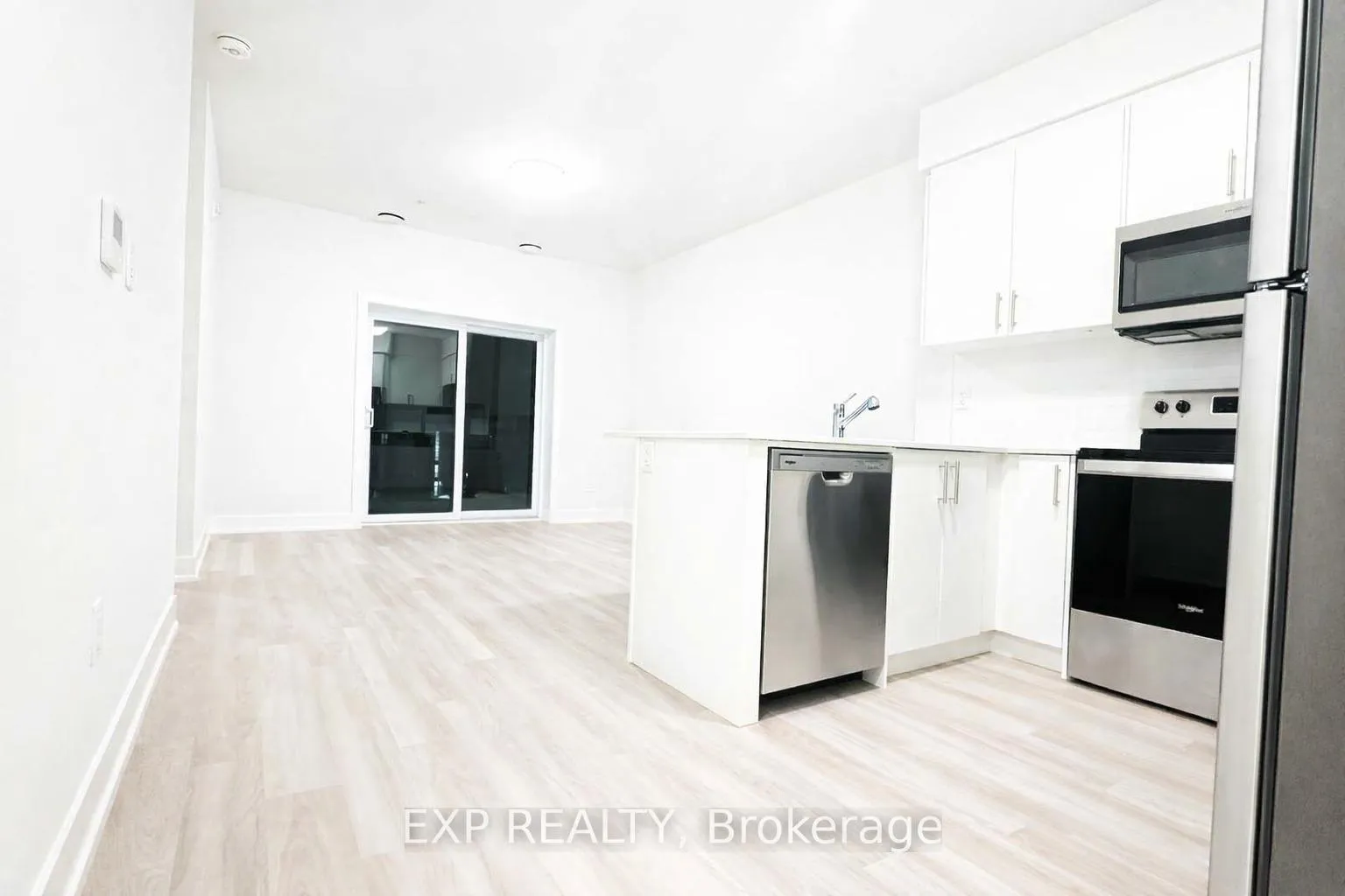Photo 10 of Unit 514, 1100 Lackner Place, Kitchener — HOMEH