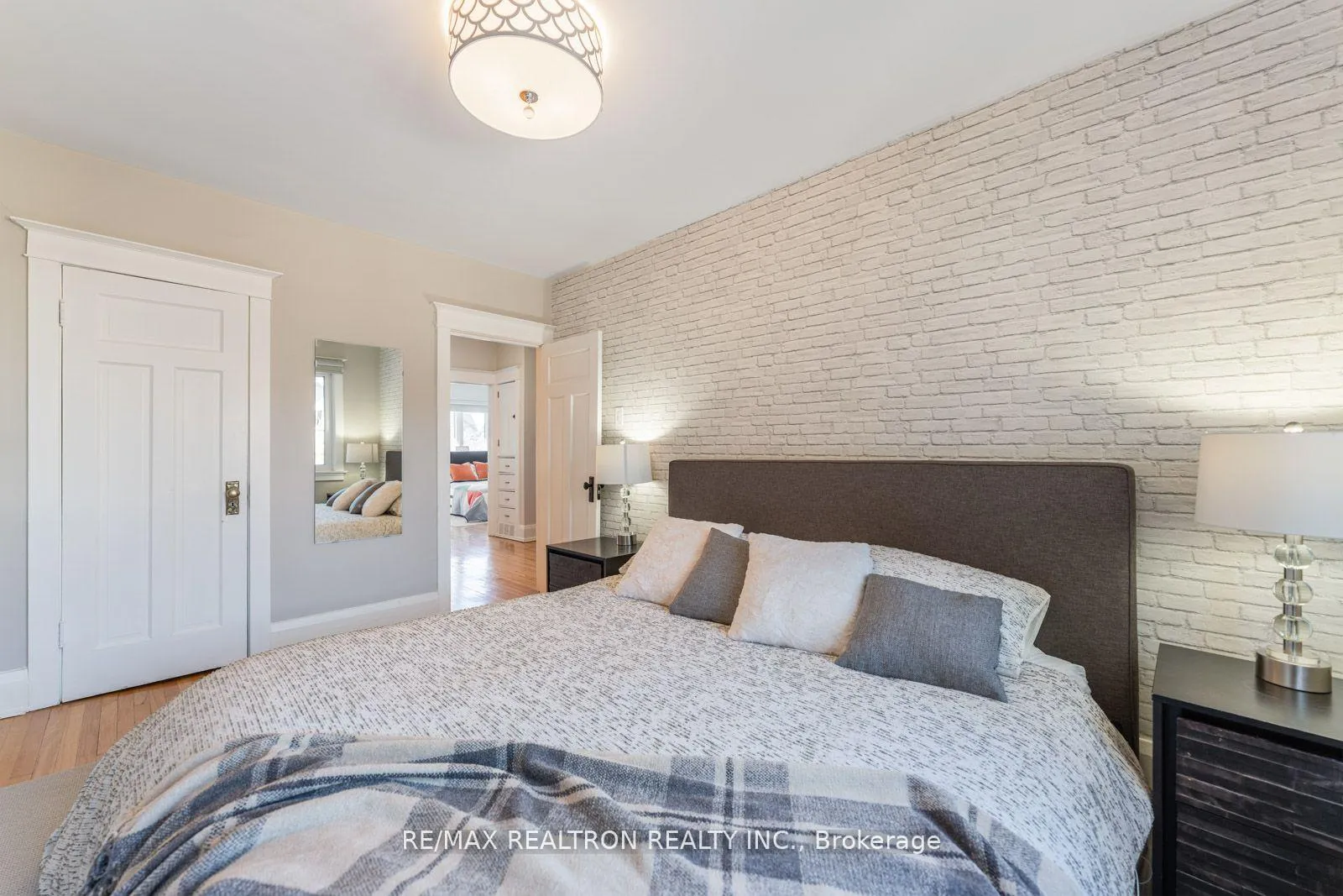 Photo 18 of 22 Crang Avenue, Toronto, Oakwood Village — HOMEH