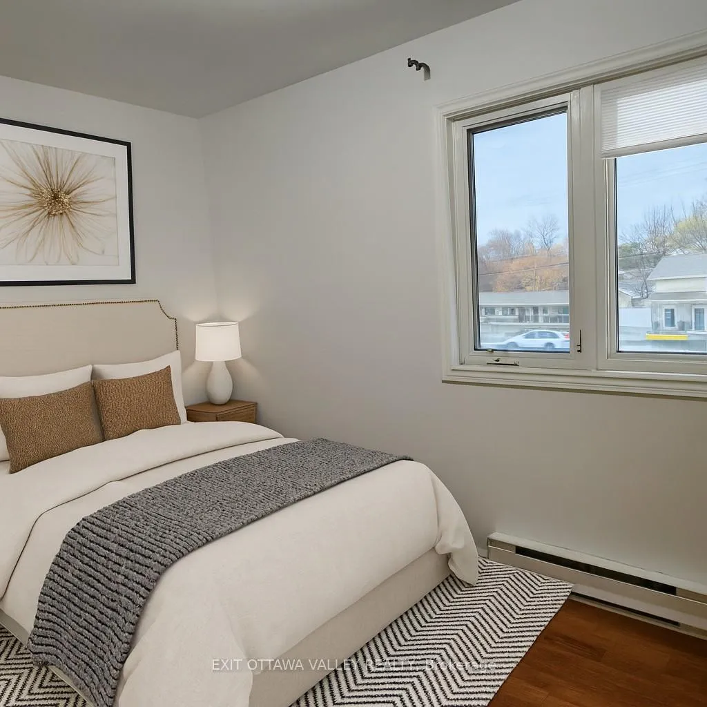 Photo 21 of Unit 3, 10 Charles Street, Arnprior — HOMEH